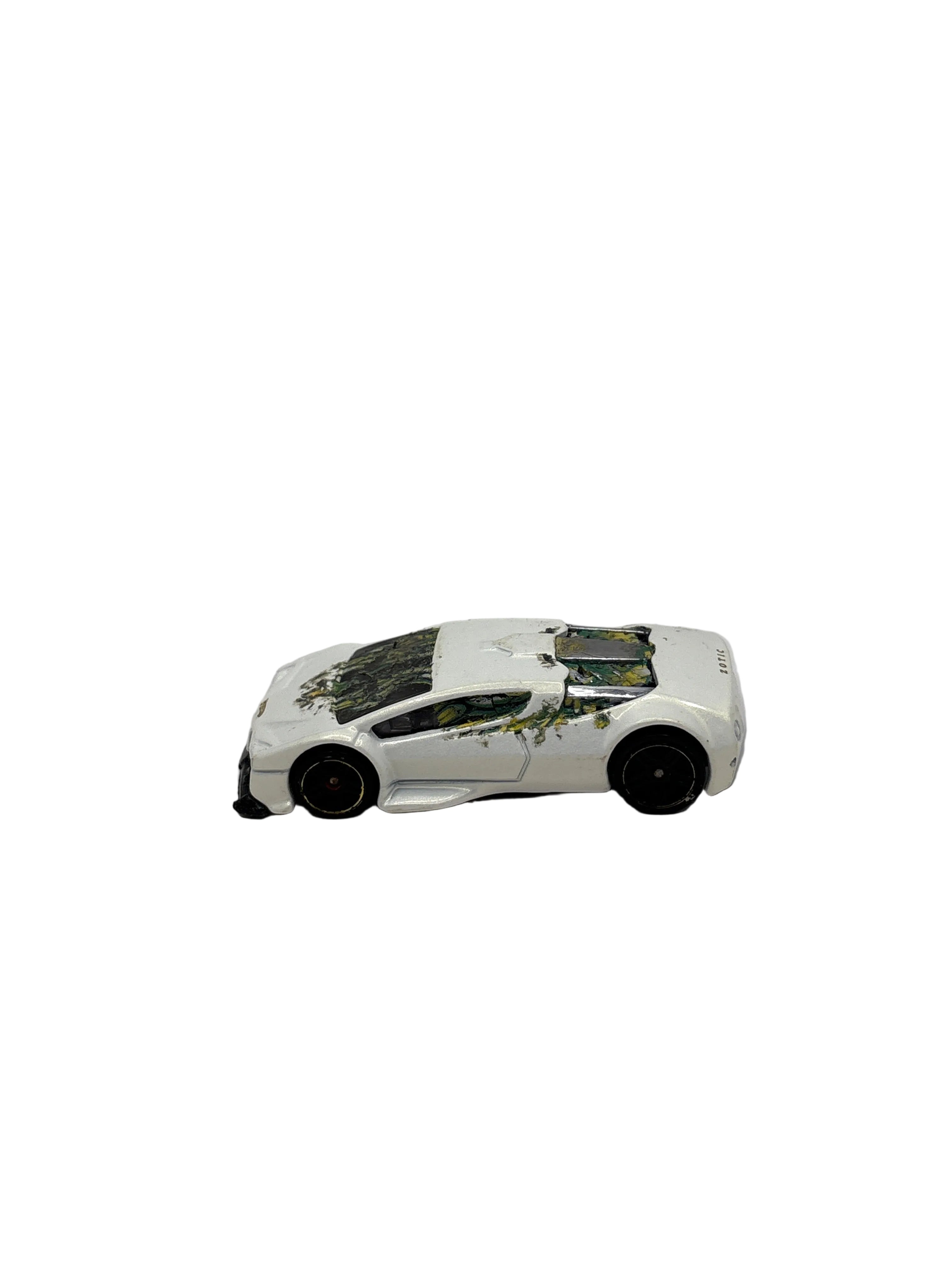 Hot Wheels Zotic Diecast white