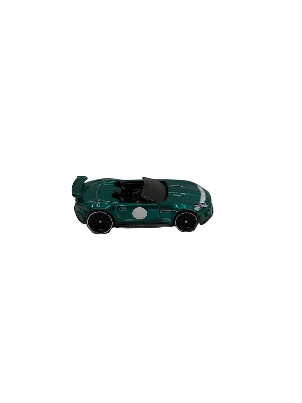 Hot Wheels 15 Jaguar F-Type Project 7 Diecast green