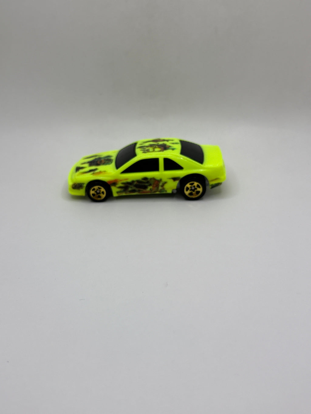 Hot Wheels Ford Thunderbird Diecast