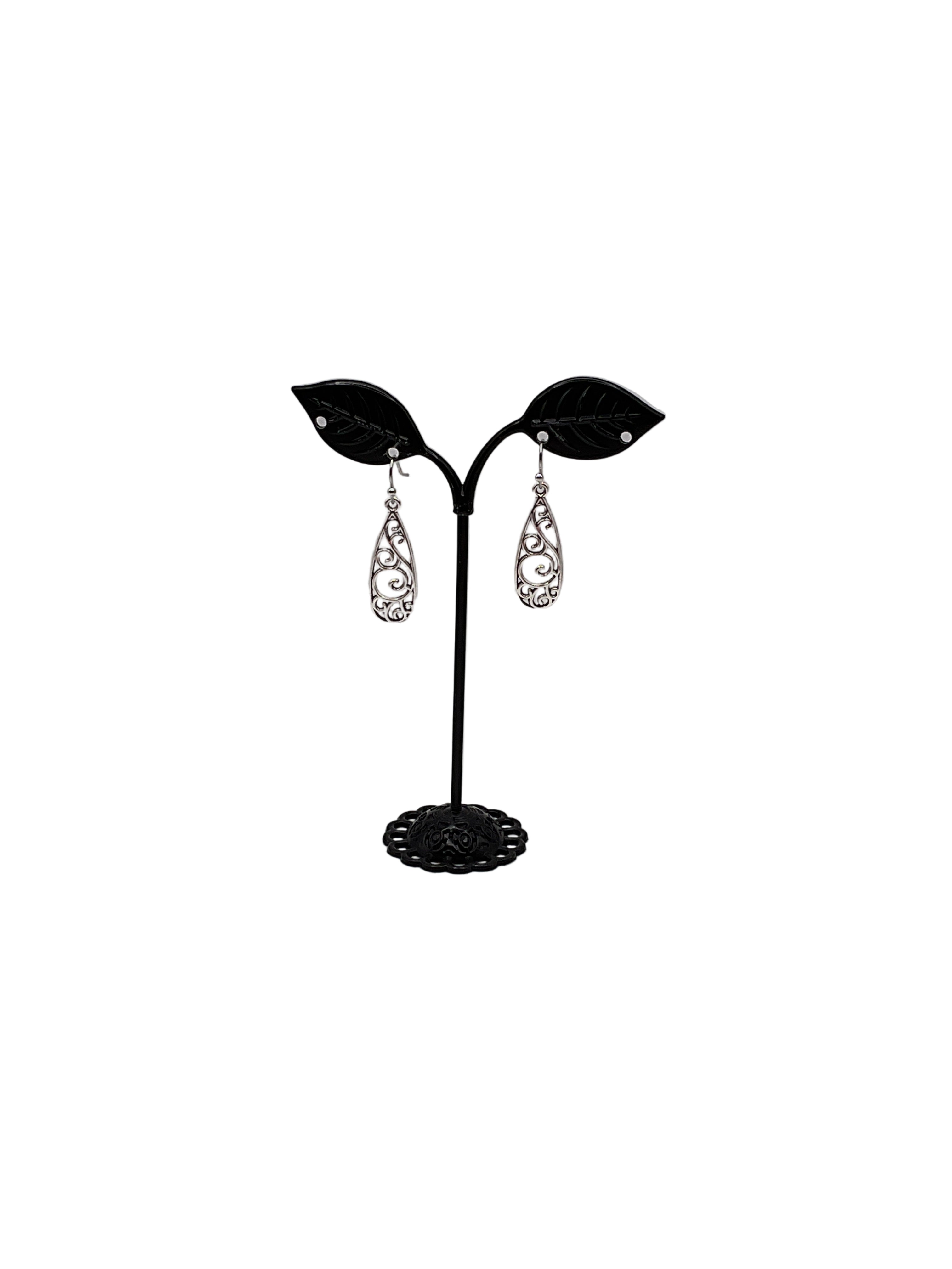 Silver filigree earrings