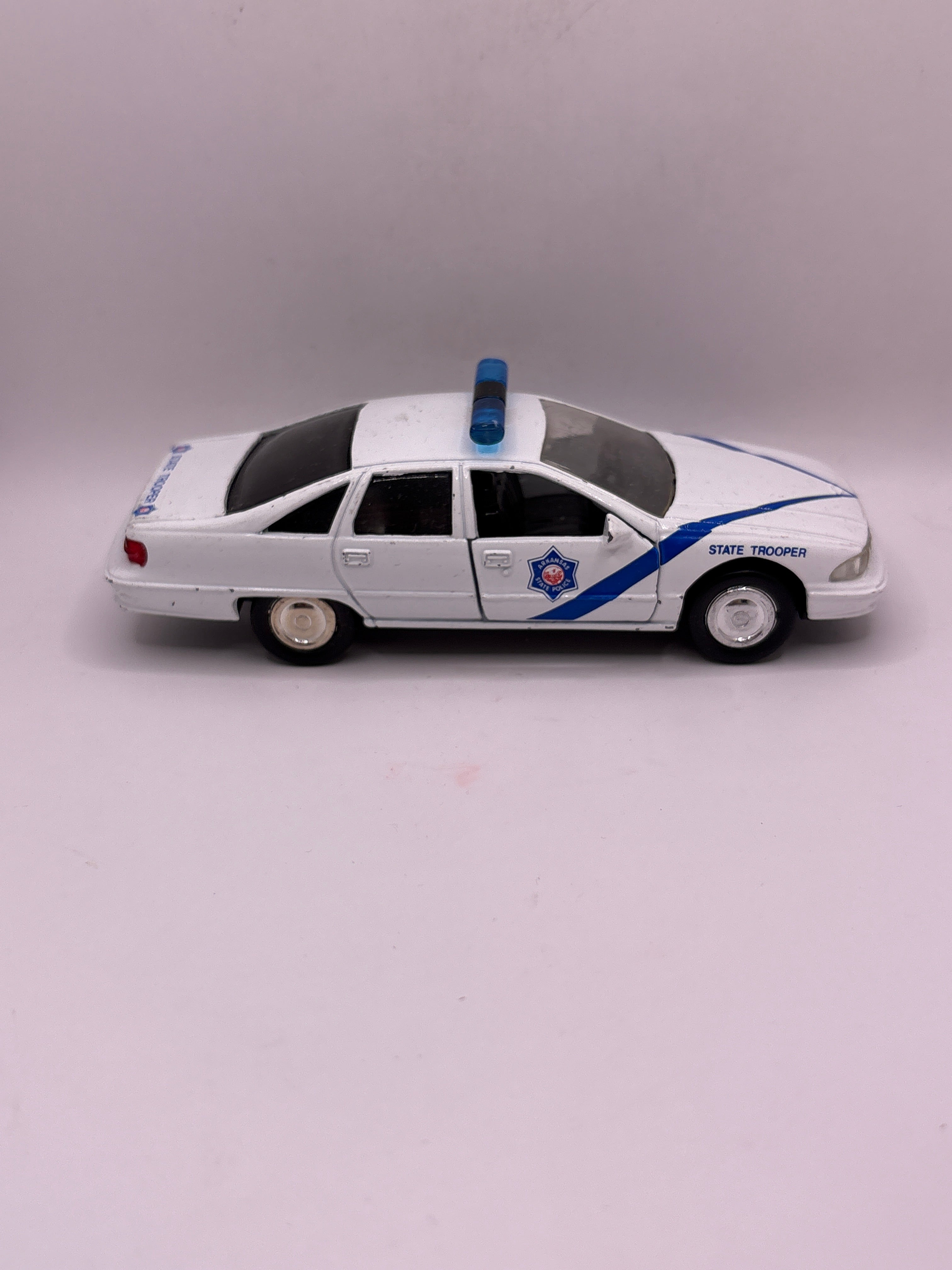 Road Champs Chevrolet Caprice Diecast