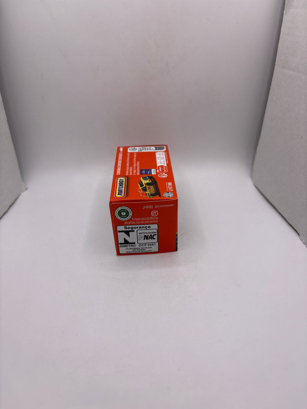 Matchbox 2015 Ford F150 Contractor Truck Diecast yellow