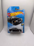 Hot Wheels Mercedes-Benz 500 E Diecast black