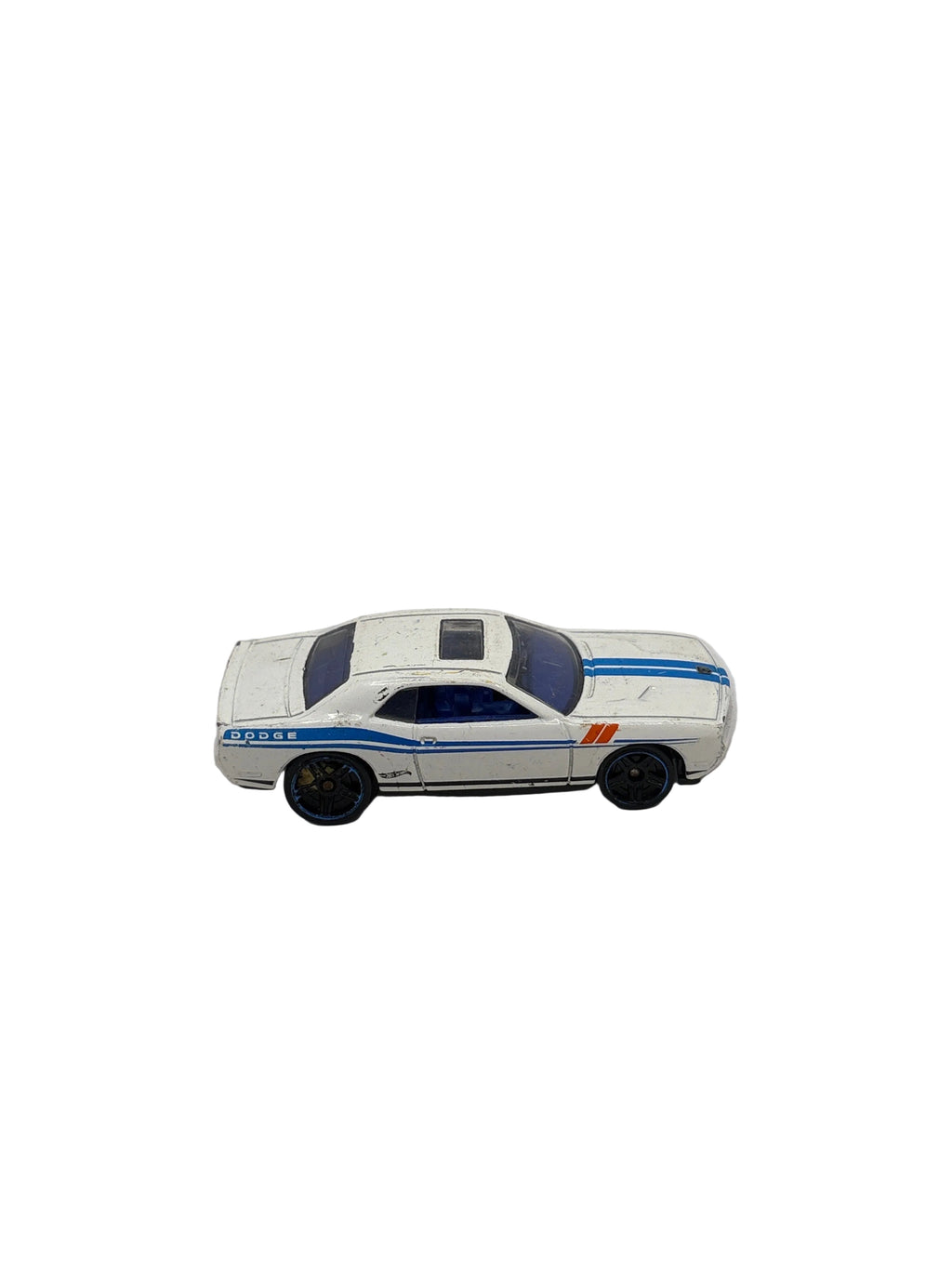 Hot Wheels 08 Dodge Challenger SRT8 Diecast white