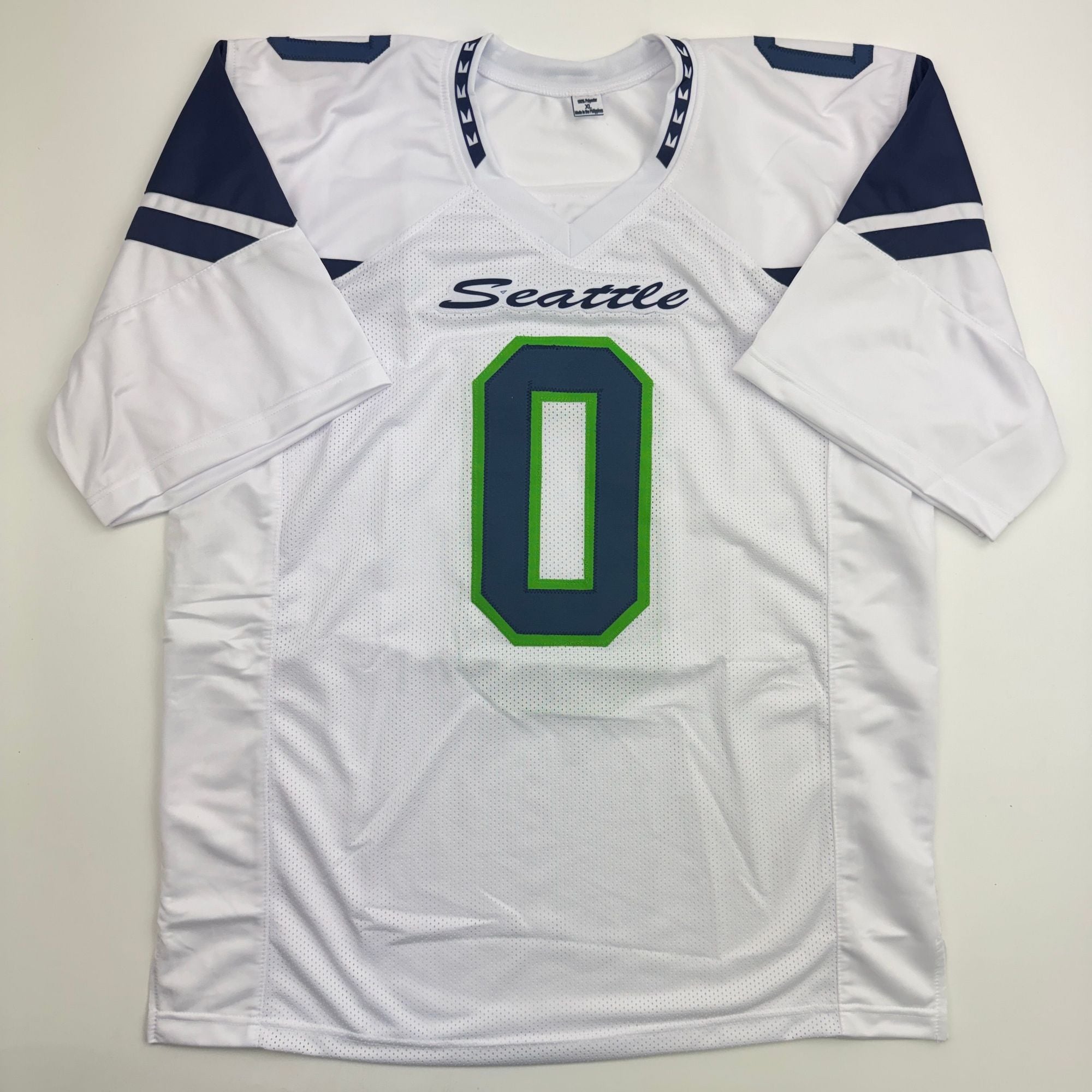 Autographed/Signed Demarcus Lawrence Seattle White Football Jersey Beckett BAS COA