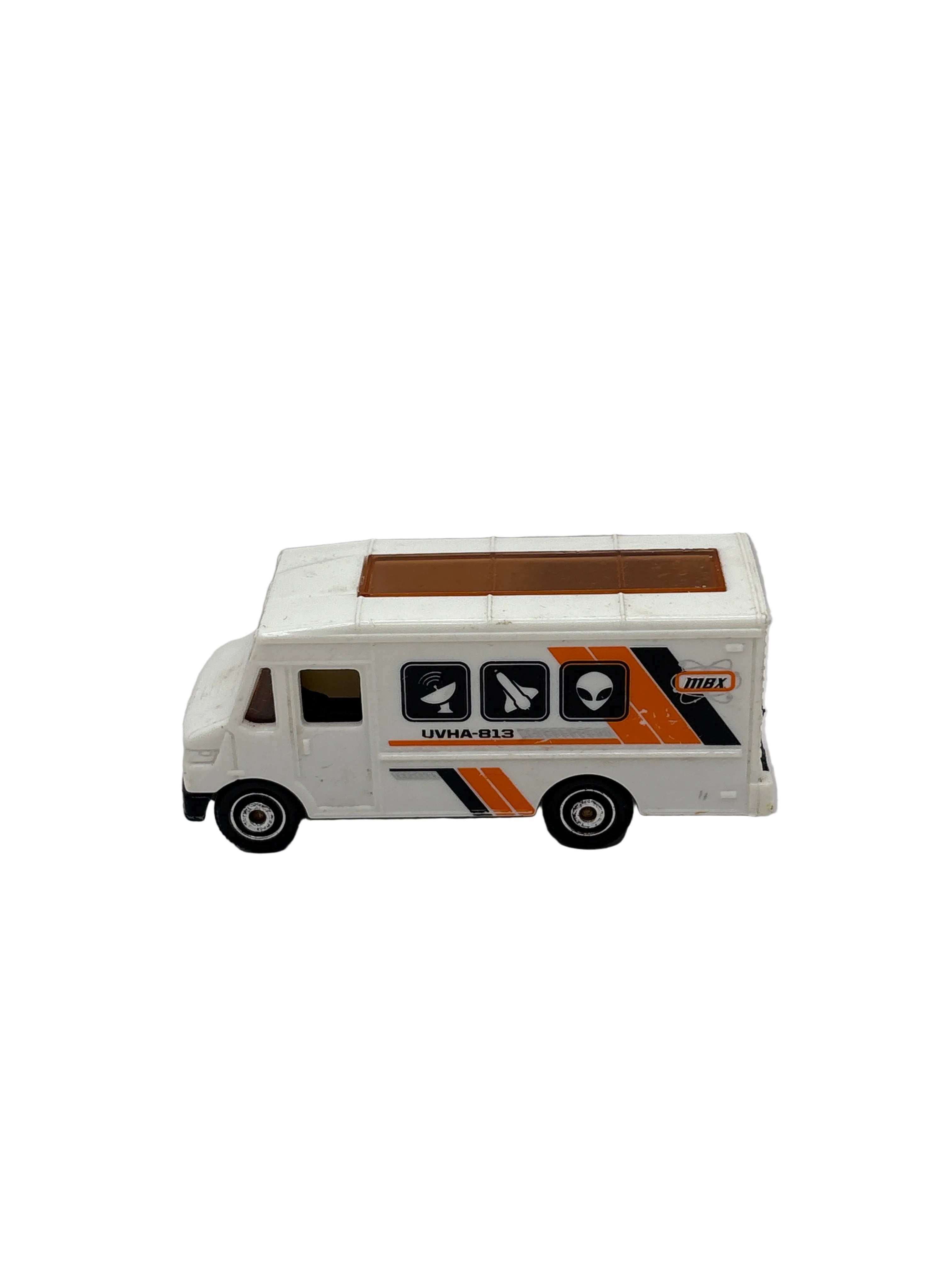 Matchbox Express Delivery Diecast white