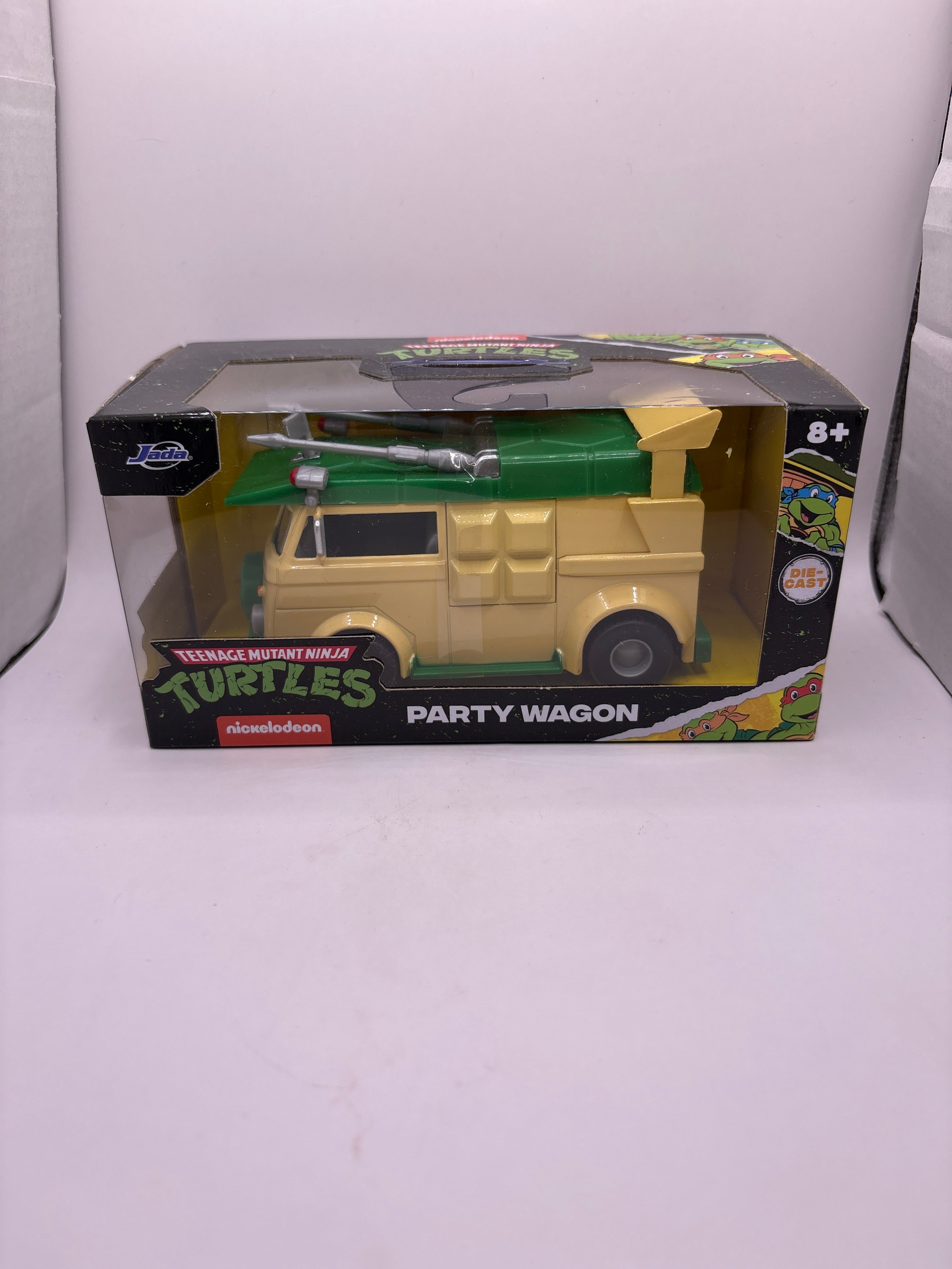 Jada Party Wagon Diecast