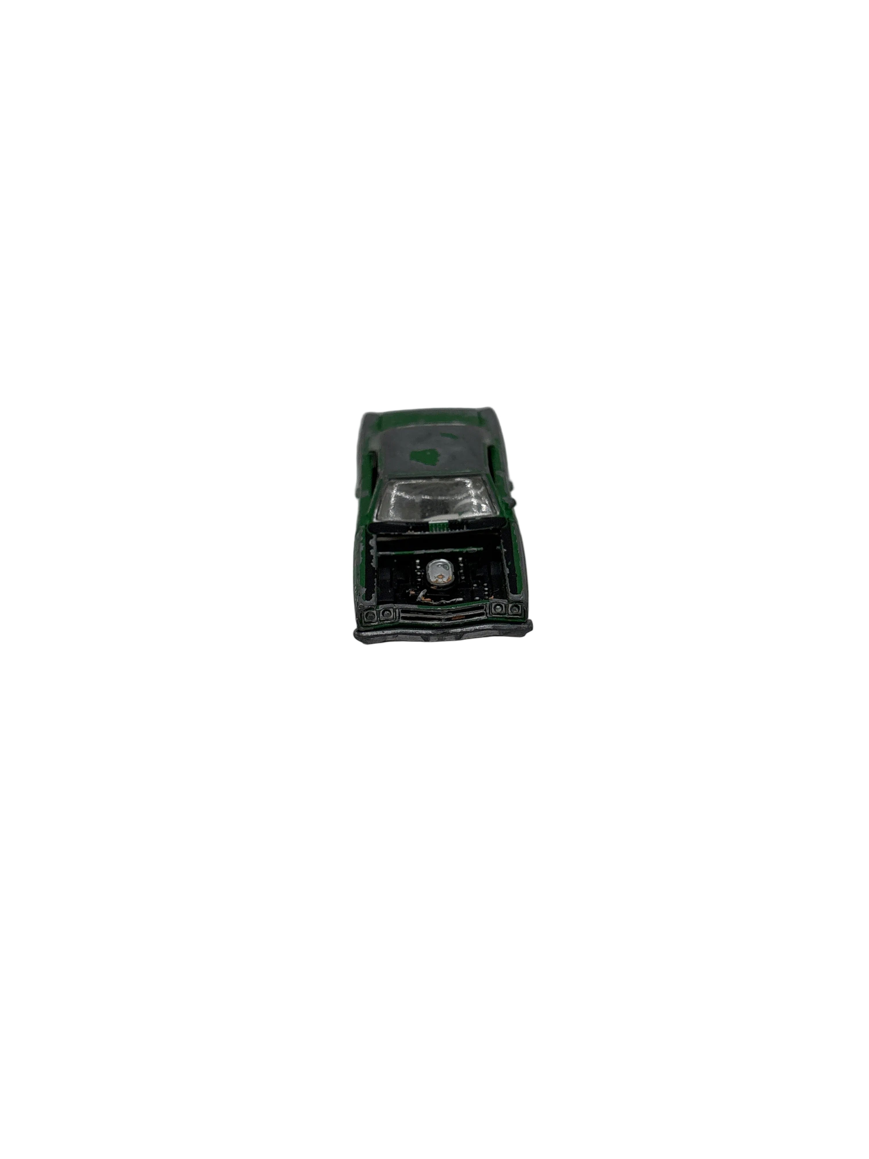 Johnny Lightning 1969 Roadrunner Diecast green