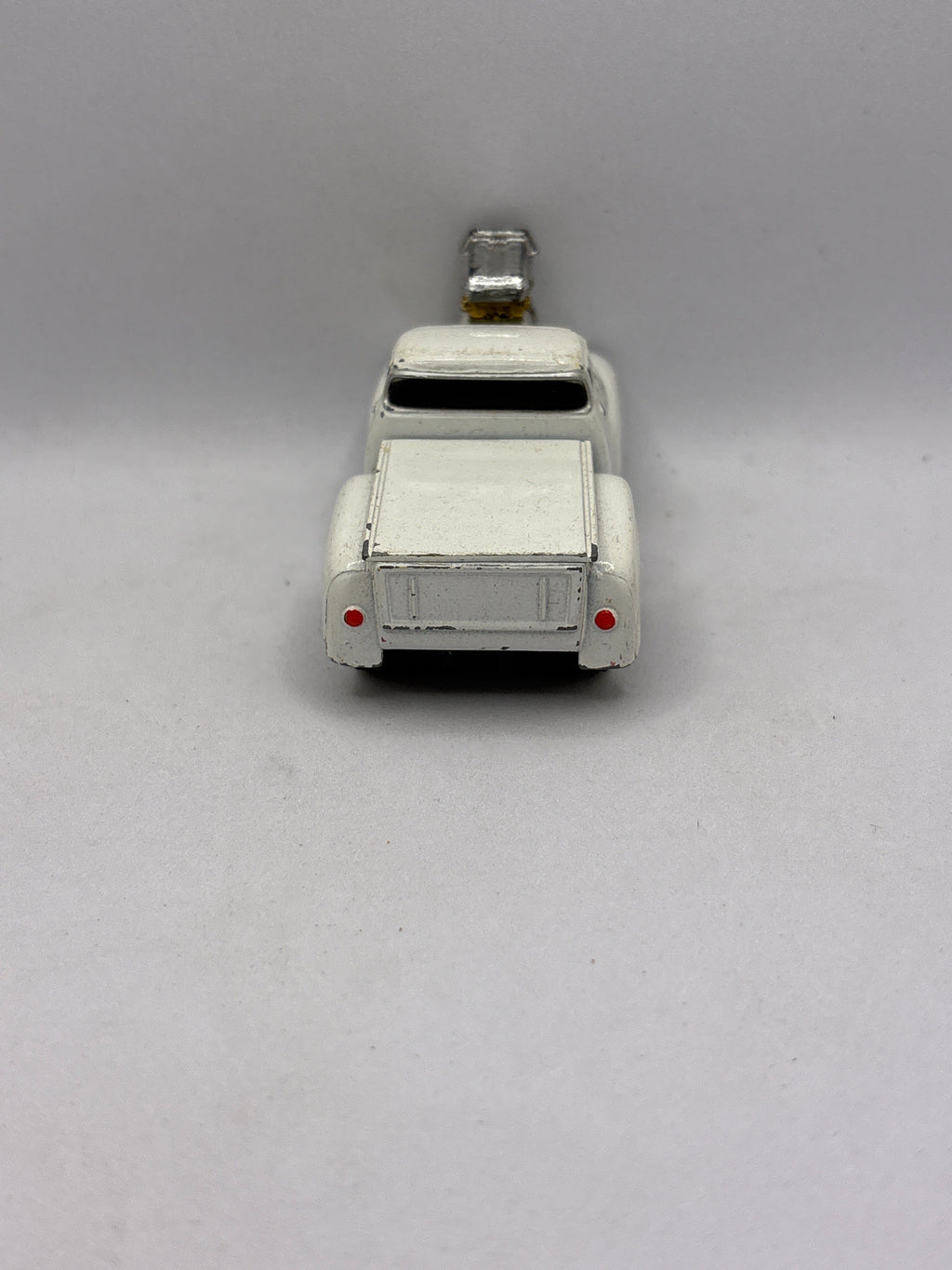 Muscle Machines Ford F-100 Diecast