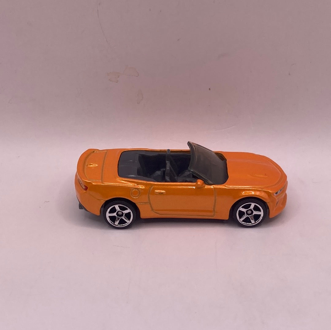 Matchbox 16 Chevy Camaro Diecast