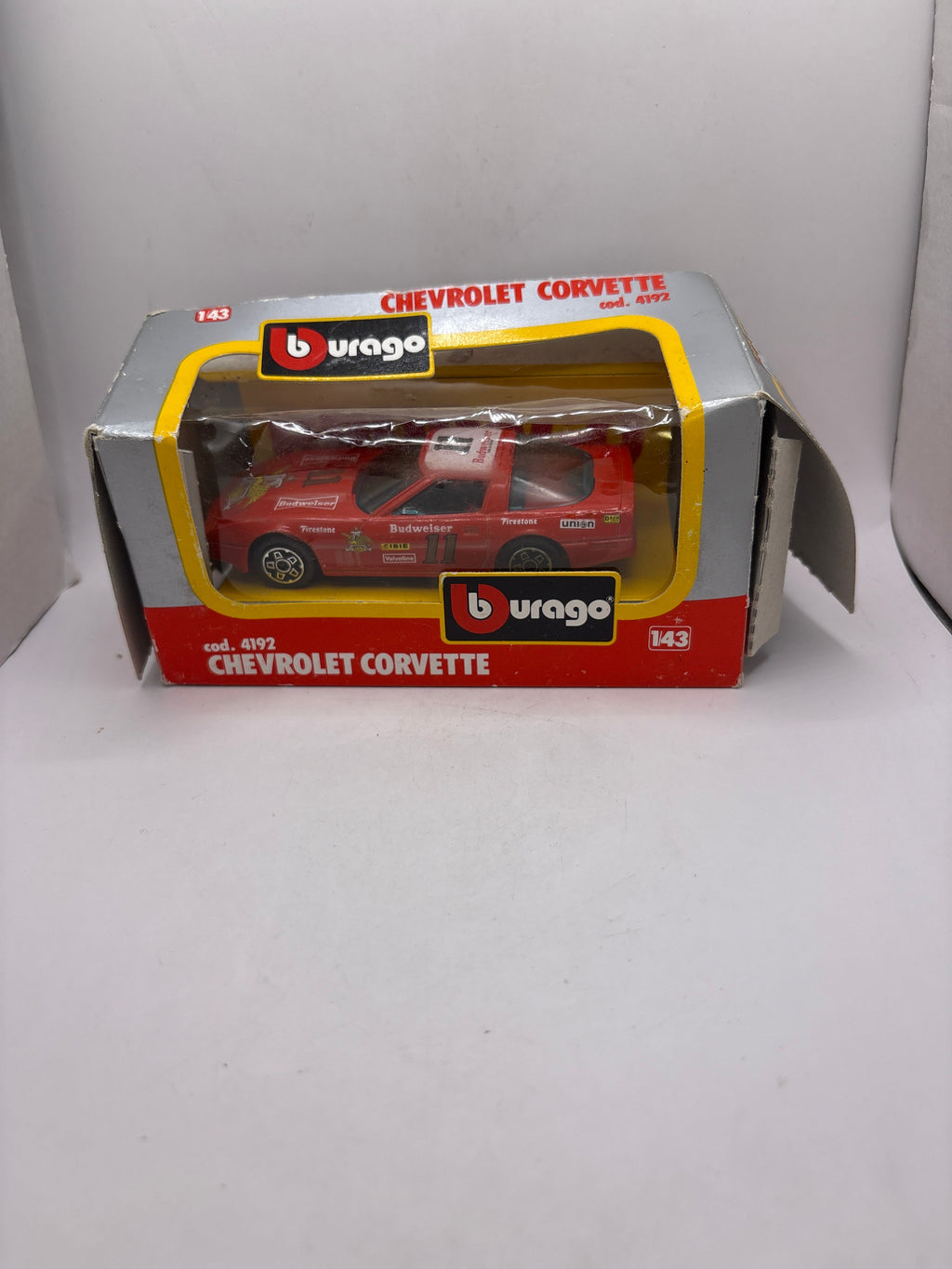 Burago Chevrolet Corvette Diecast red
