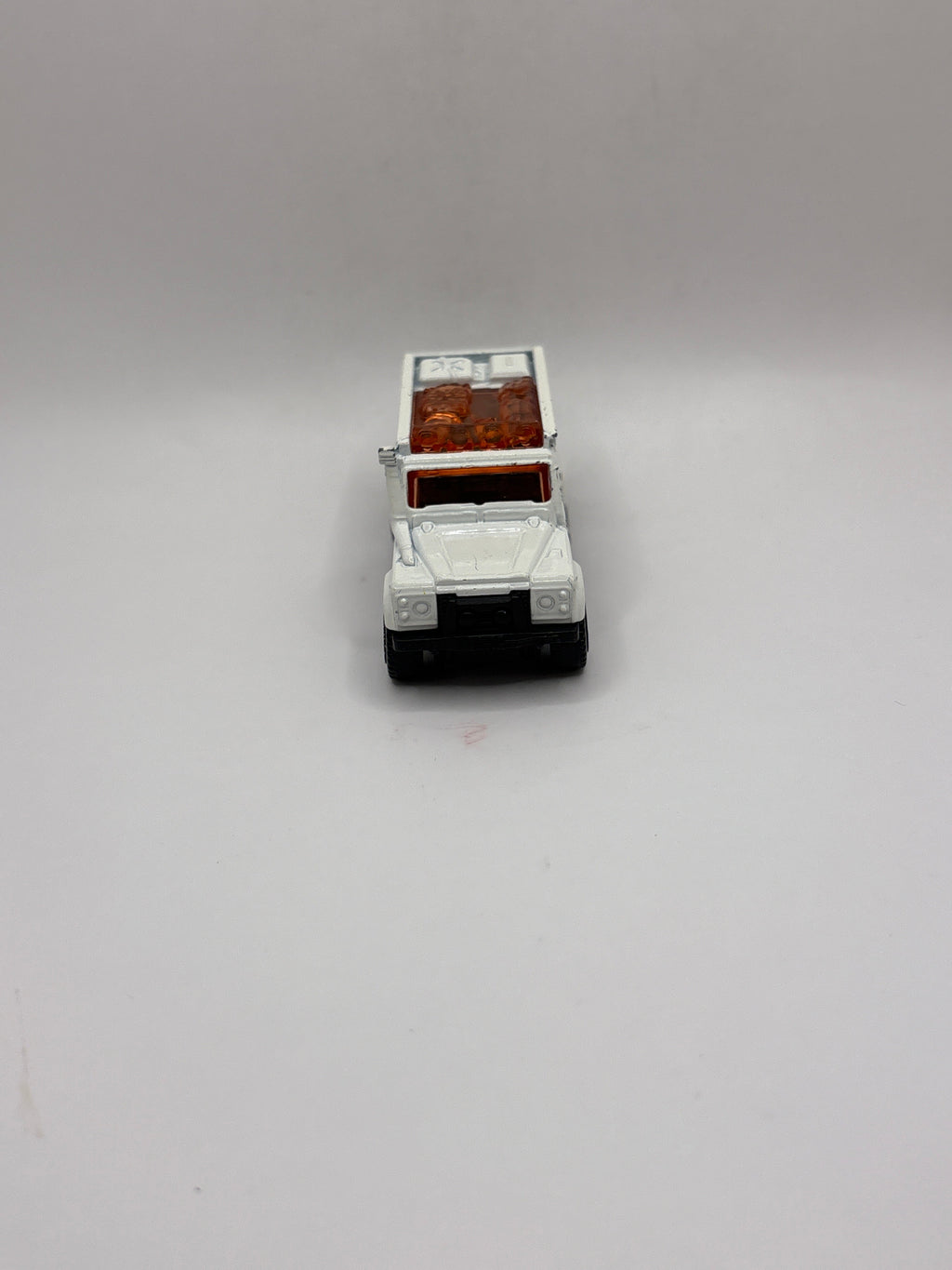 Matchbox 1997 Land Rover Defender 110 Diecast