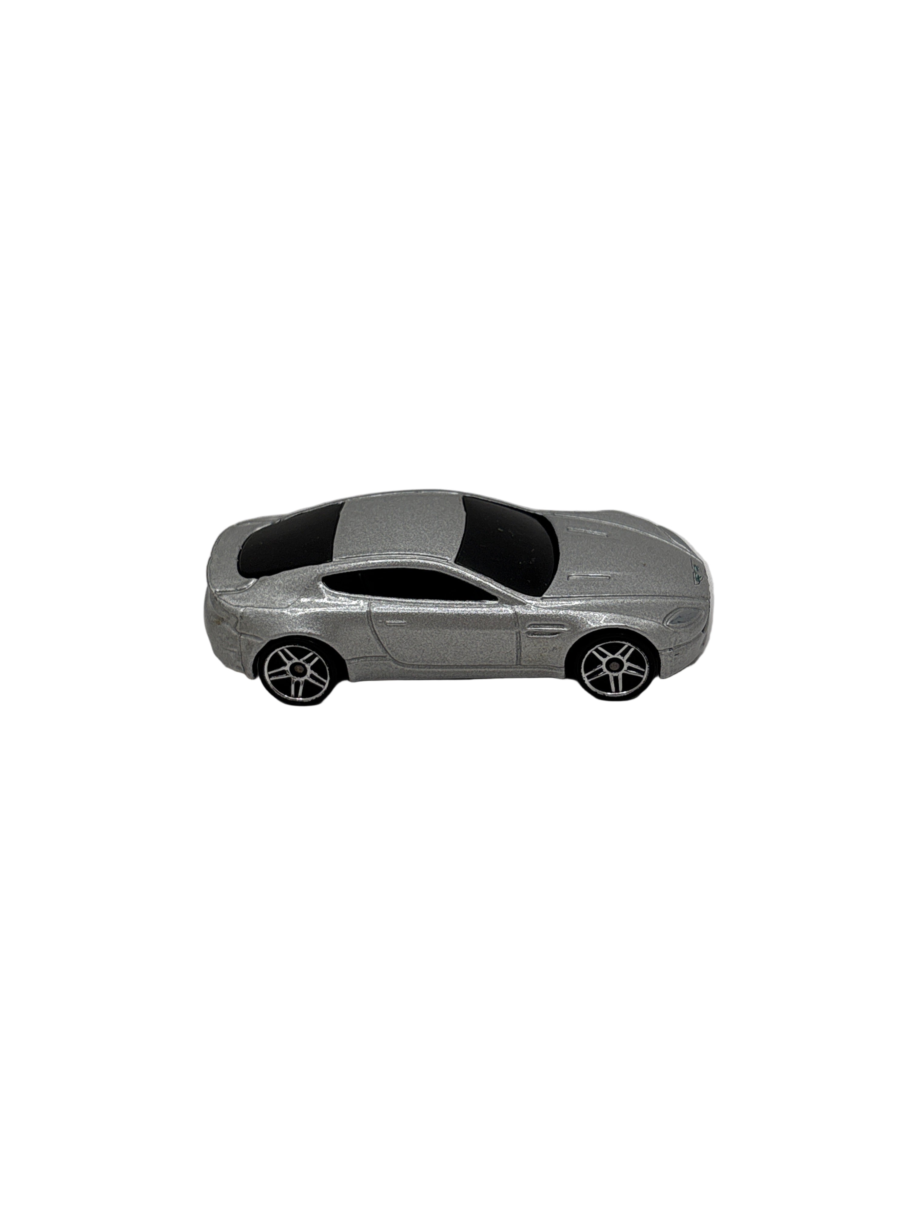 Hot Wheels Aston Martin V8 Vantage Diecast silver