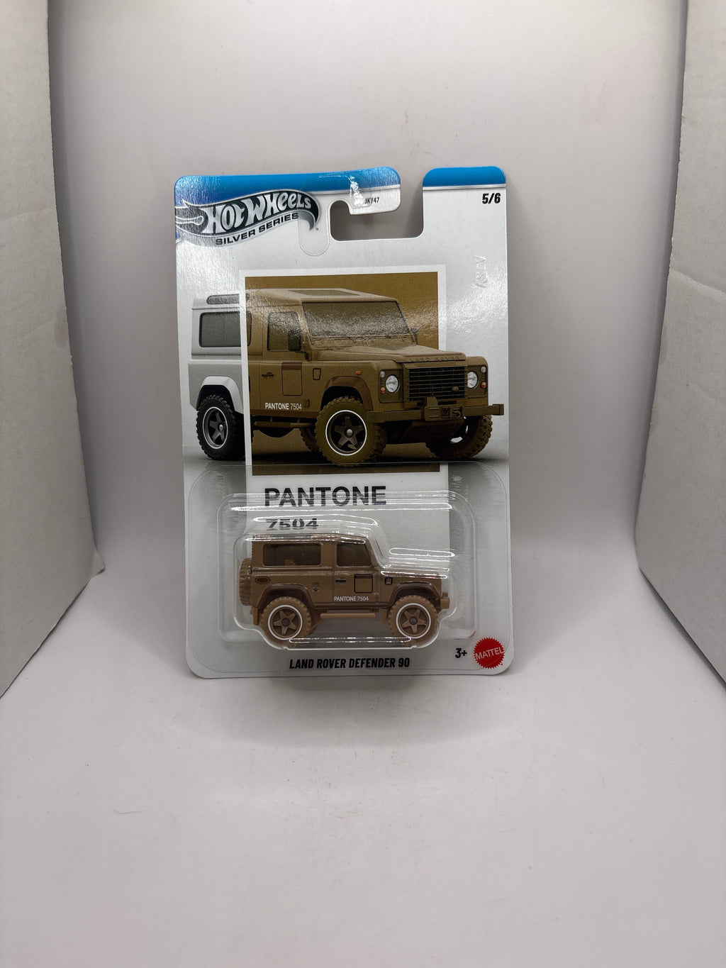 Hot Wheels Land Rover Defender 90 Diecast