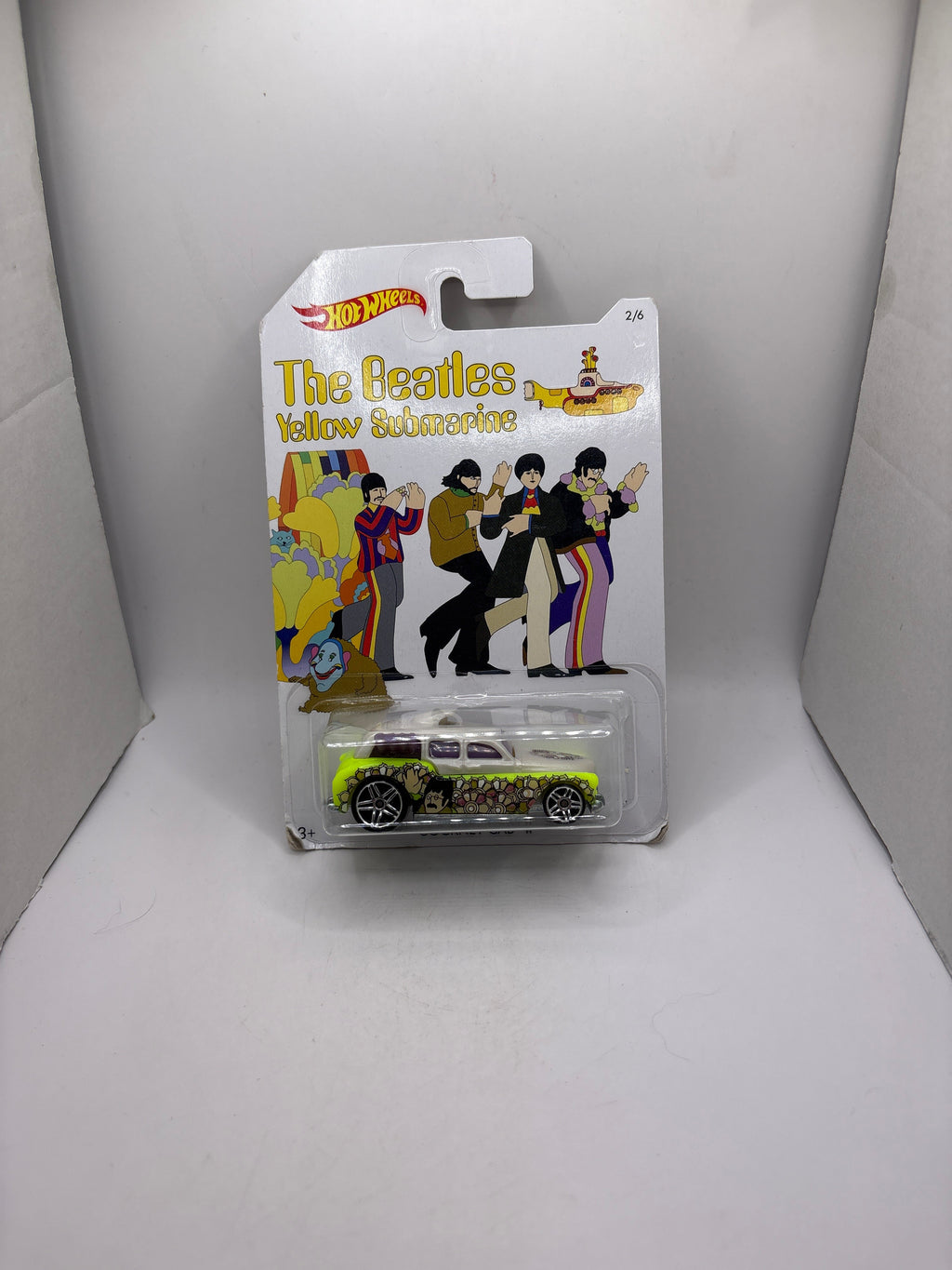 Hot Wheels Cockney Cab II Diecast White