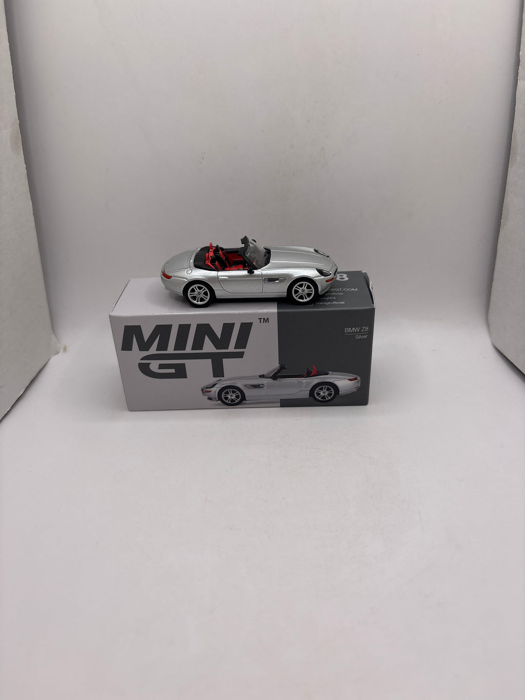 Mini GT BMW Z8 Diecast silver