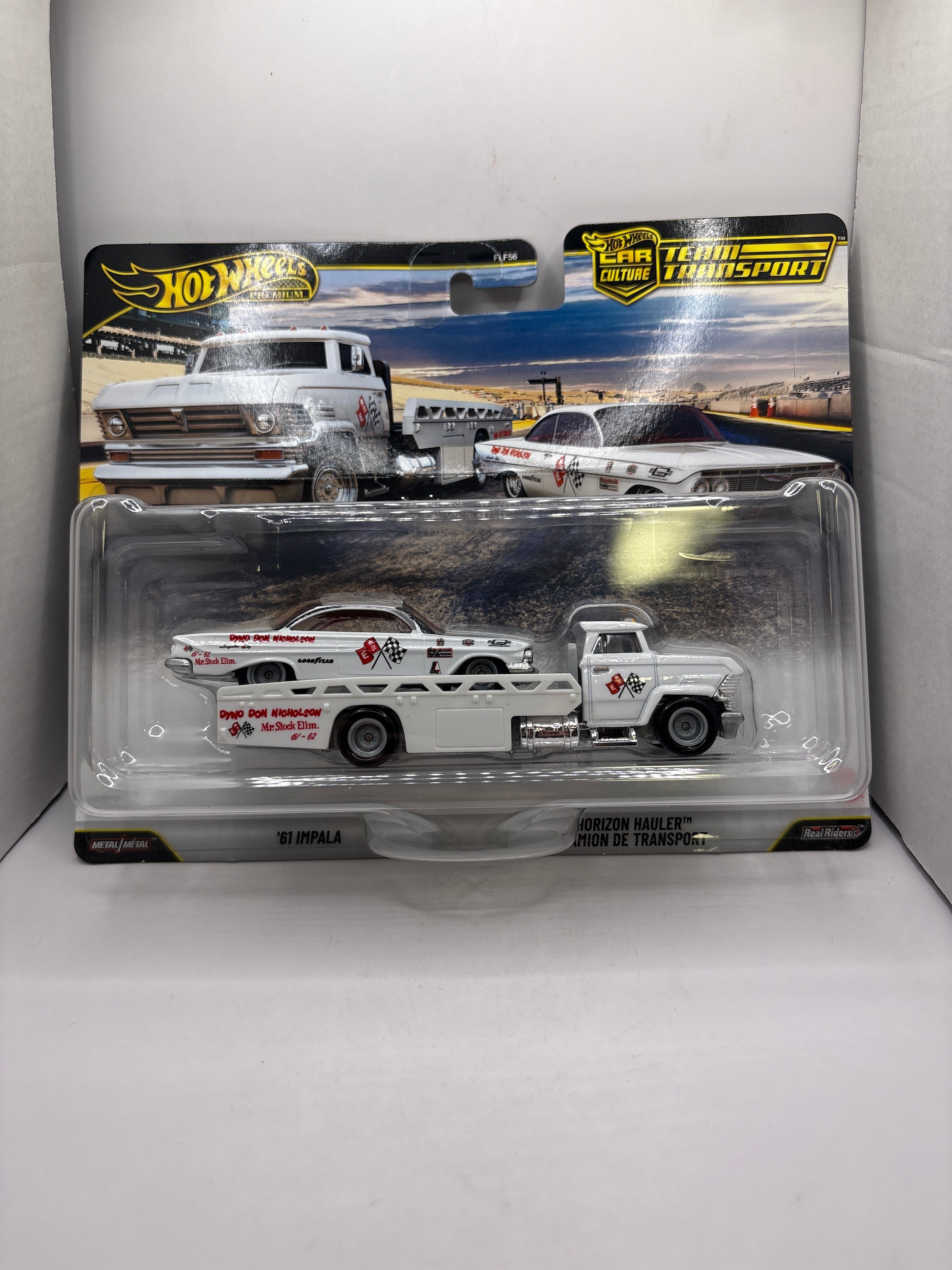 Hot Wheels 61 Impala Horizon Hauler Diecast white