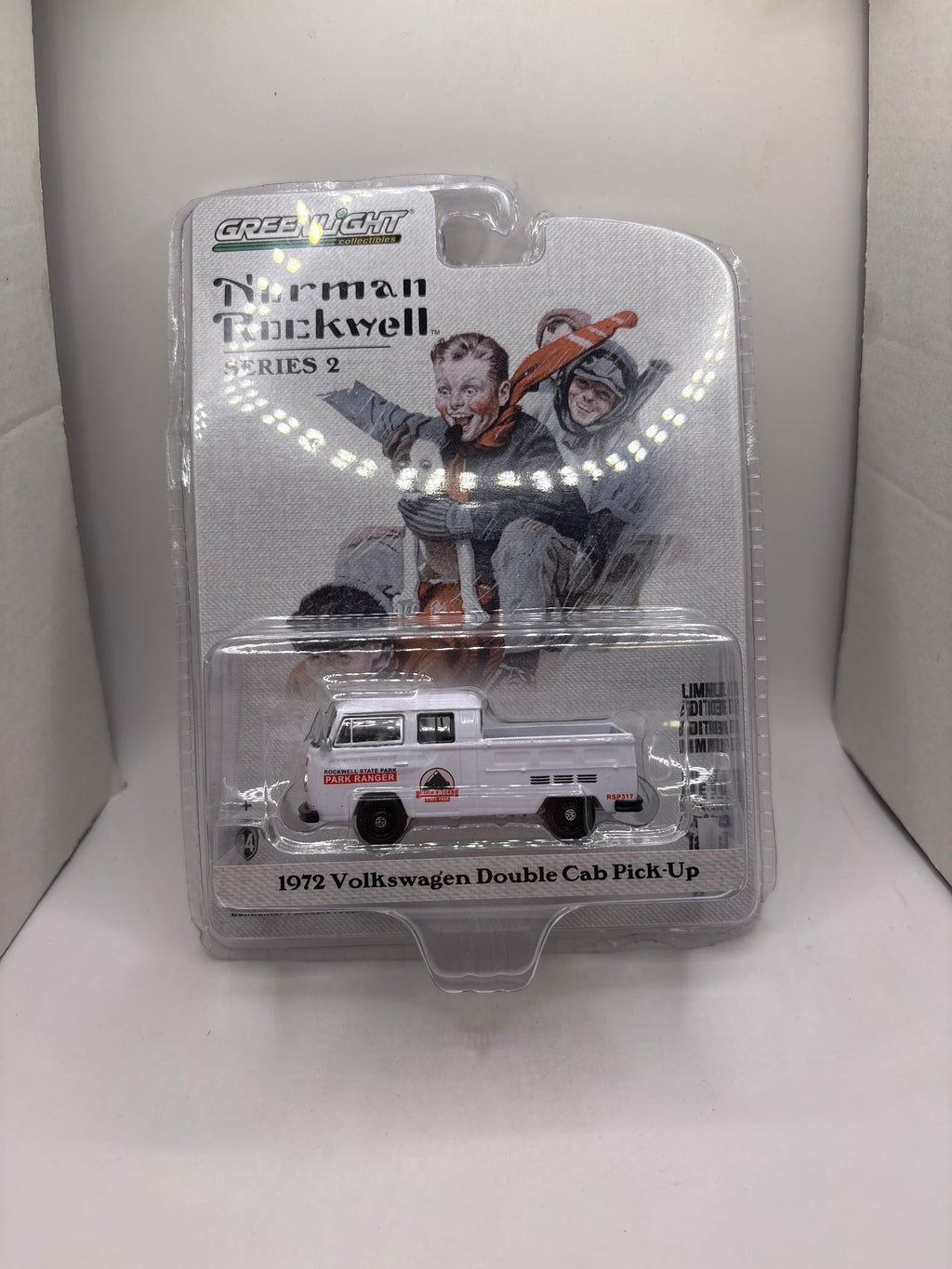 Greenlight 1972 Volkswagen Double Cab Pick-Up Diecast white