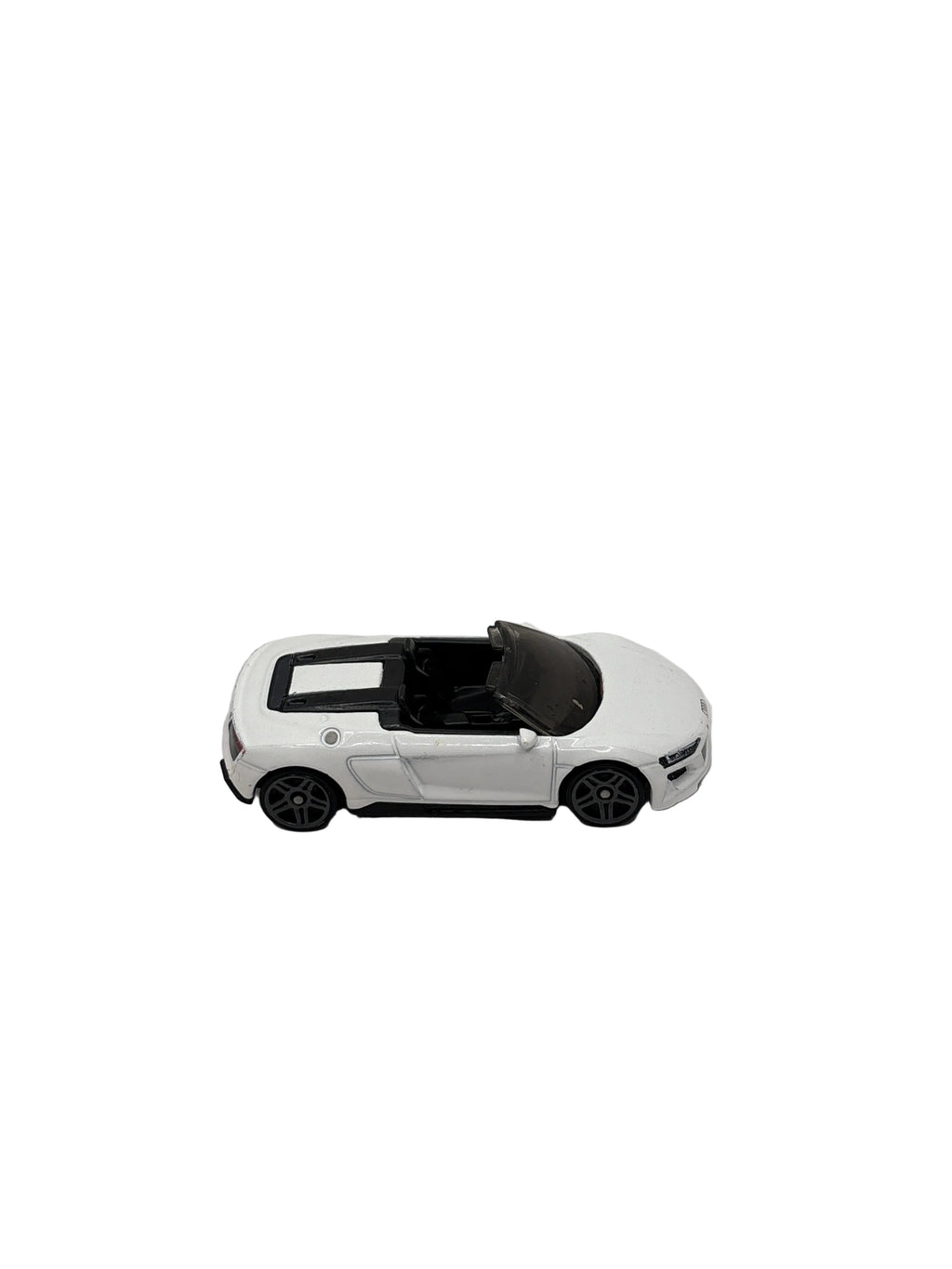 Hot Wheels 2019 Audi R8 Spyder Diecast white