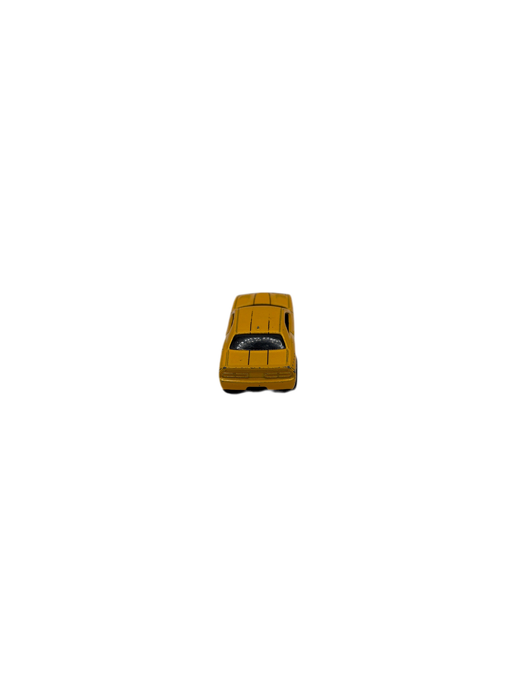 Hot Wheels 15 Dodge Challenger SRT Diecast