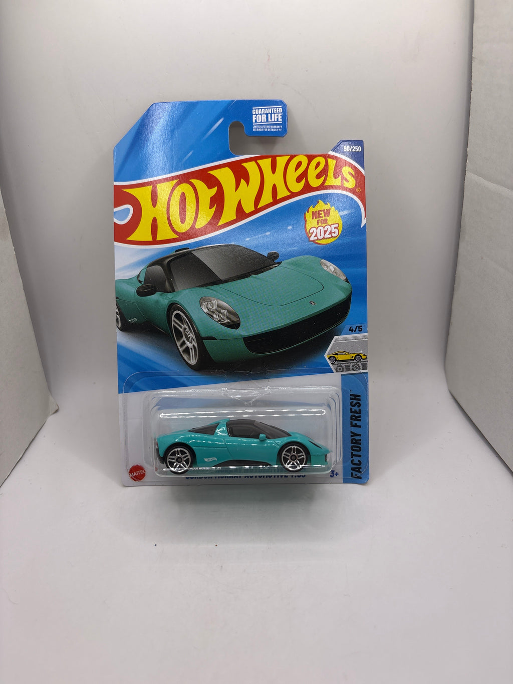 Hot Wheels Gordon Murray Automotive T.33 Diecast blue