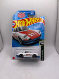 Hot Wheels 71 Porsche 911 Diecast white