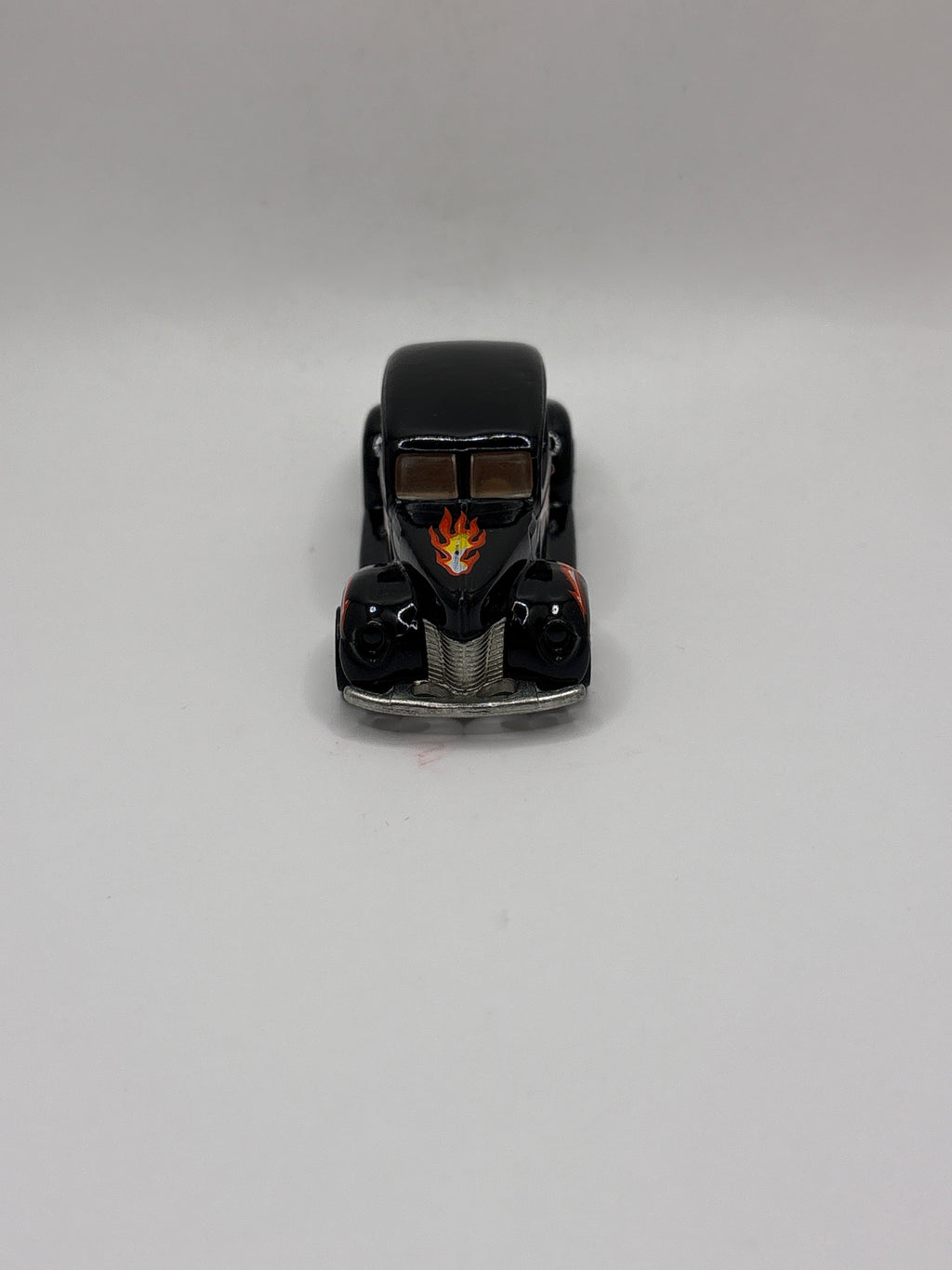 Hot Wheels 40 Ford 2-Door Diecast