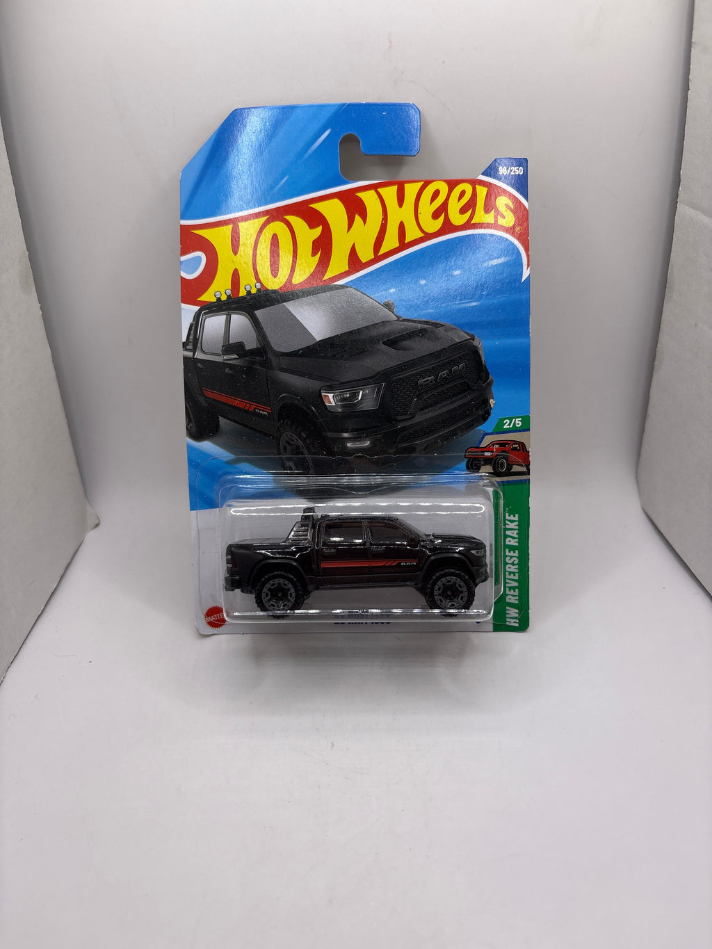 Hot Wheels 23 Ram 1500 Diecast black