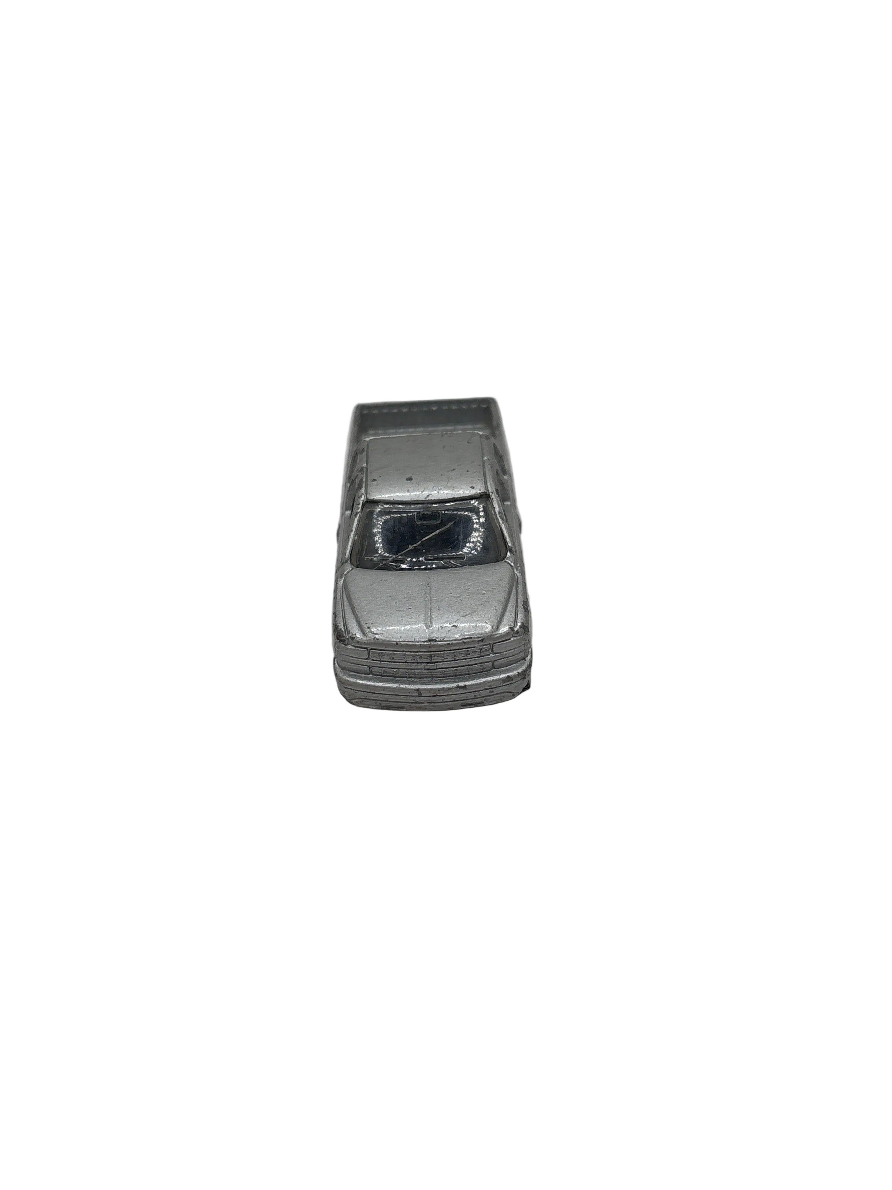 Maisto Chevy Silverado Diecast silver