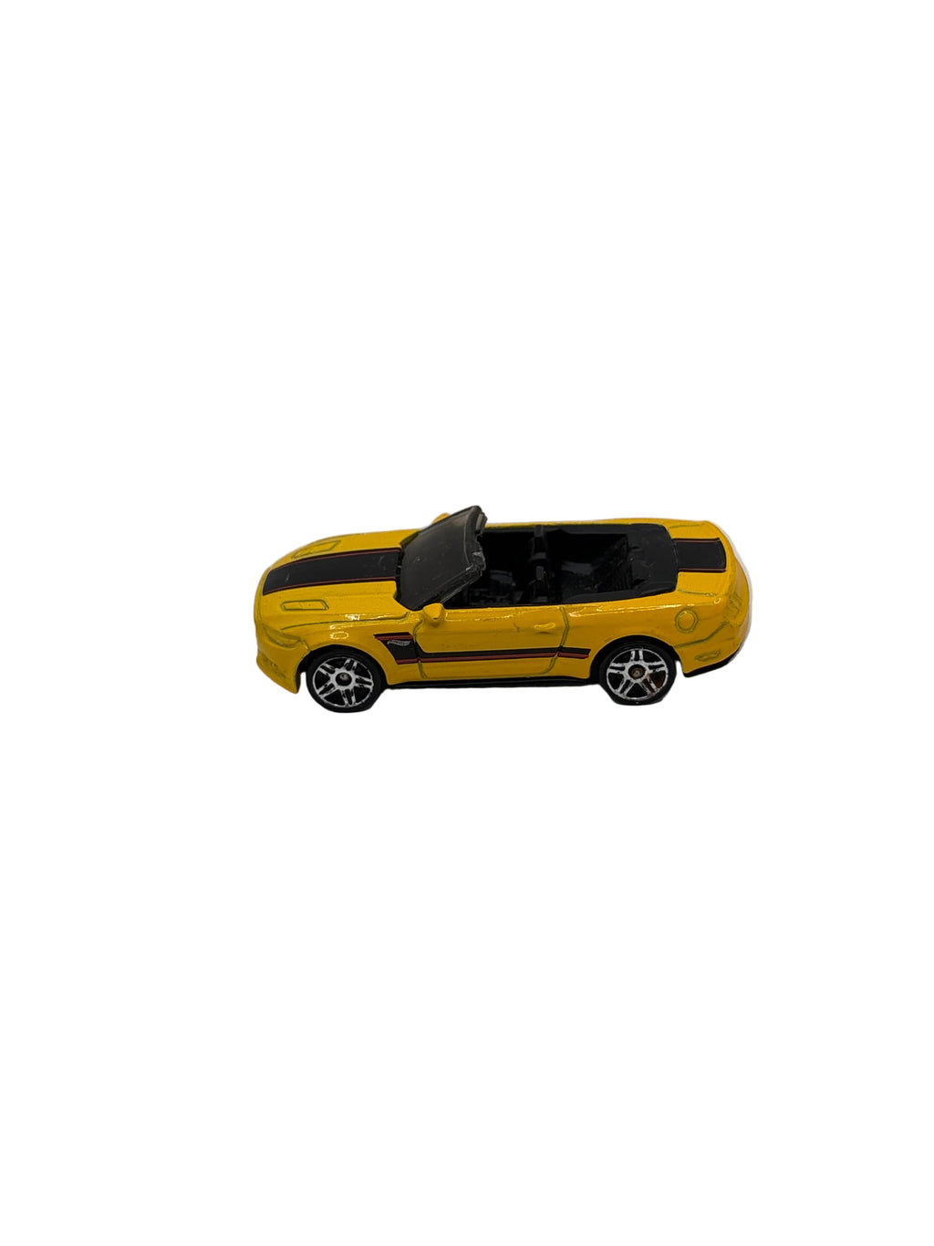 Hot Wheels 2015 Ford Mustang GT Convertible Diecast