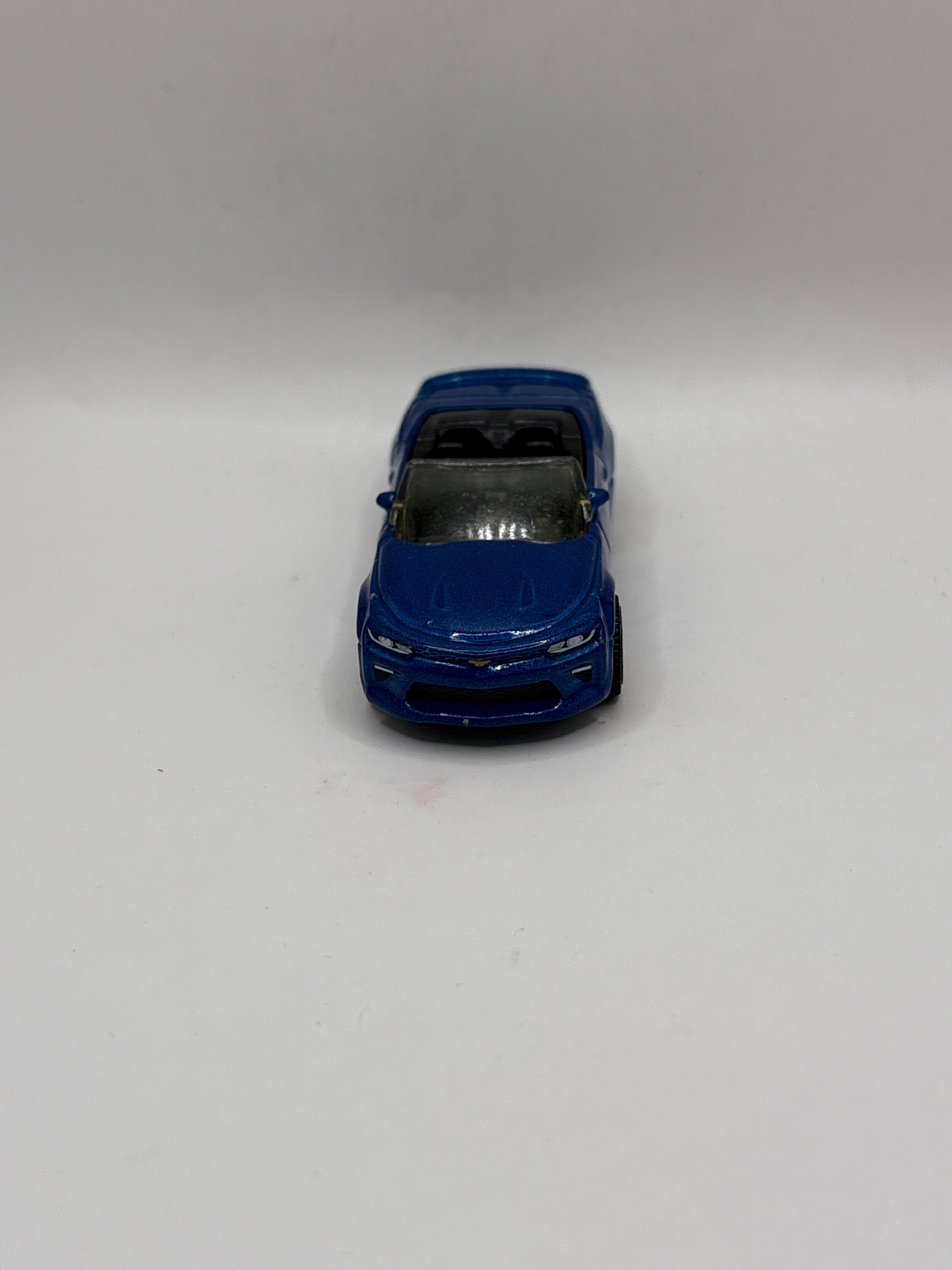 Matchbox 16 Chevy Camaro Diecast blue