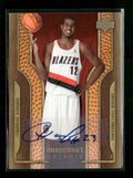 2006-07 Upper Deck Hardcourt LaMarcus Aldridge Rookie #/399 Auto #137