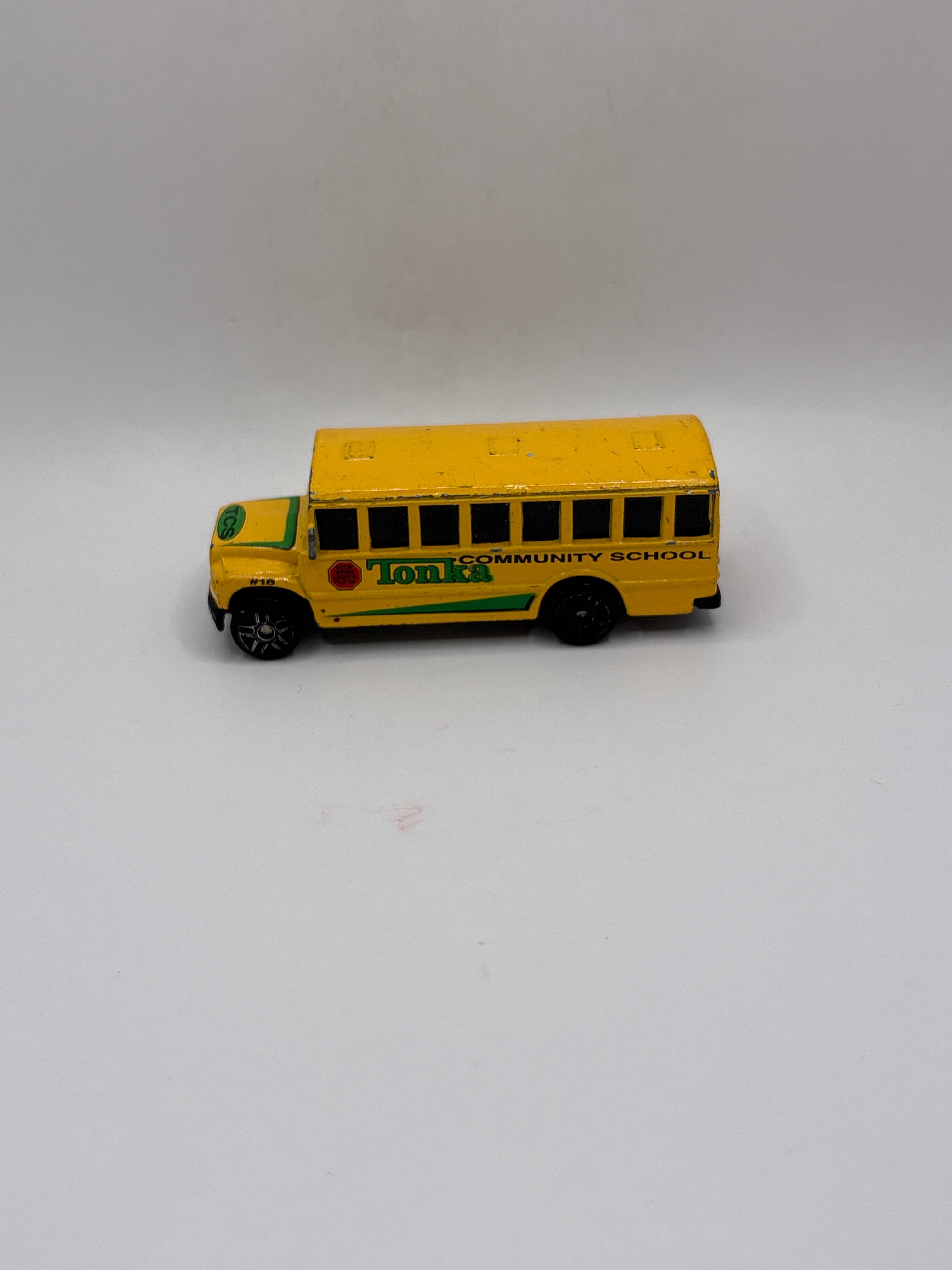Maisto Tonka School Bus Diecast