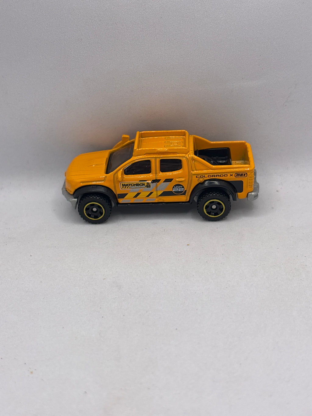 Matchbox 16 Colorado Diecast