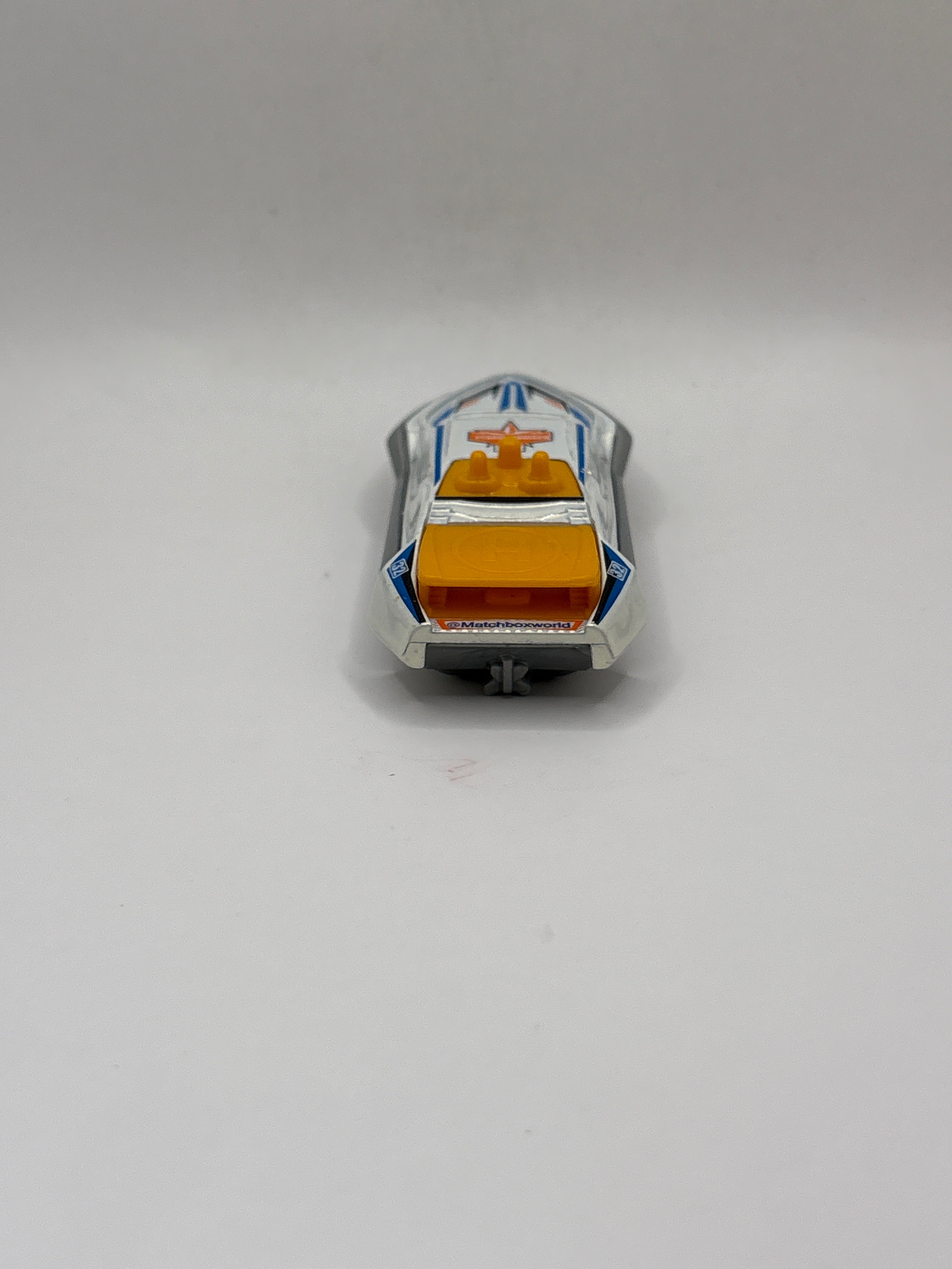 Matchbox Hydro Cruiser Diecast