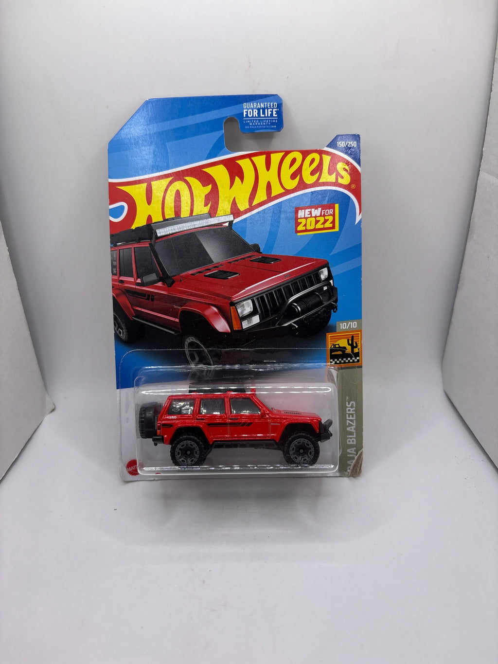Hot Wheels 95 Jeep Cherokee Diecast red