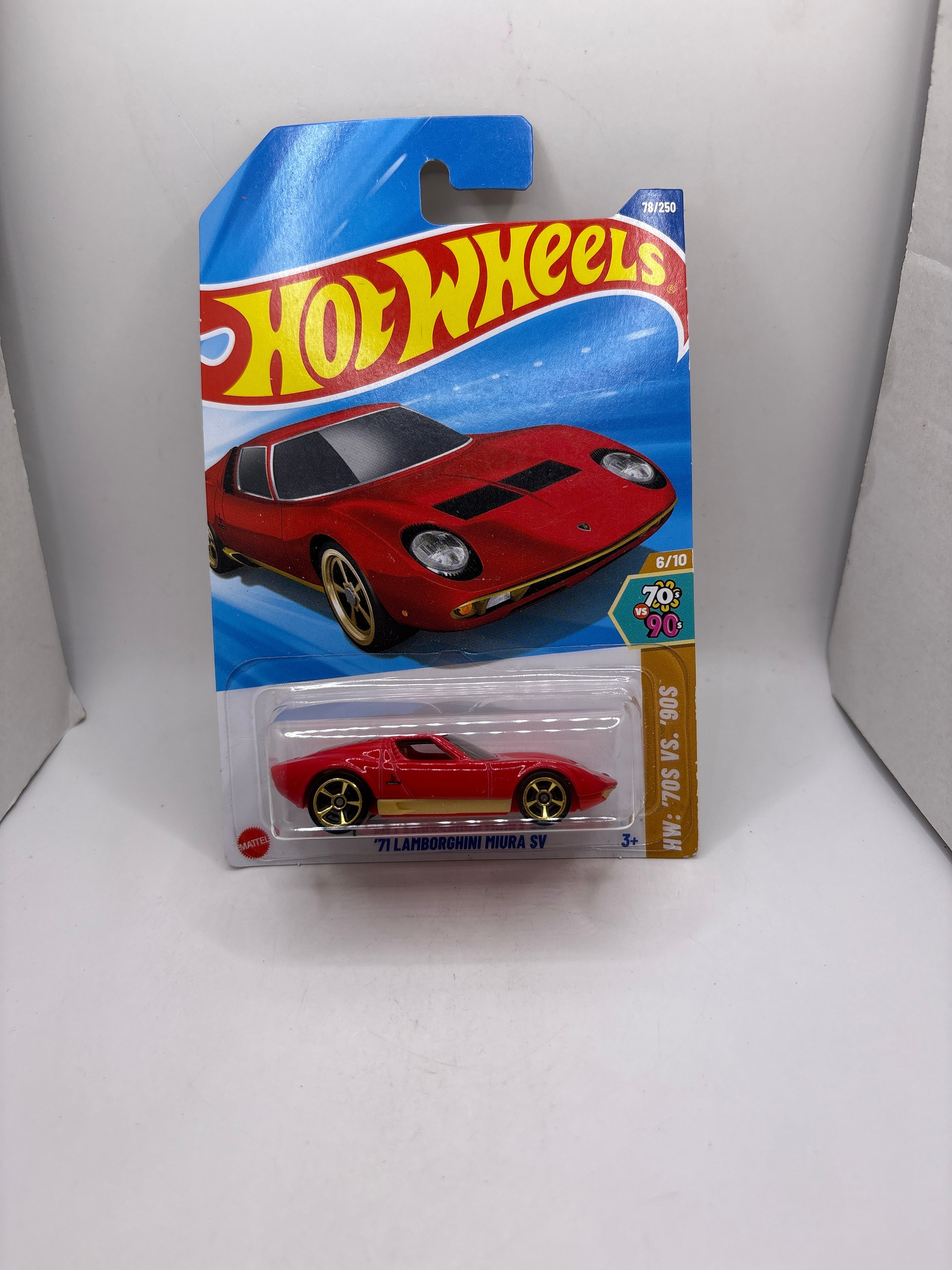 Hot Wheels 71 Lamborghini Miura SV Diecast red