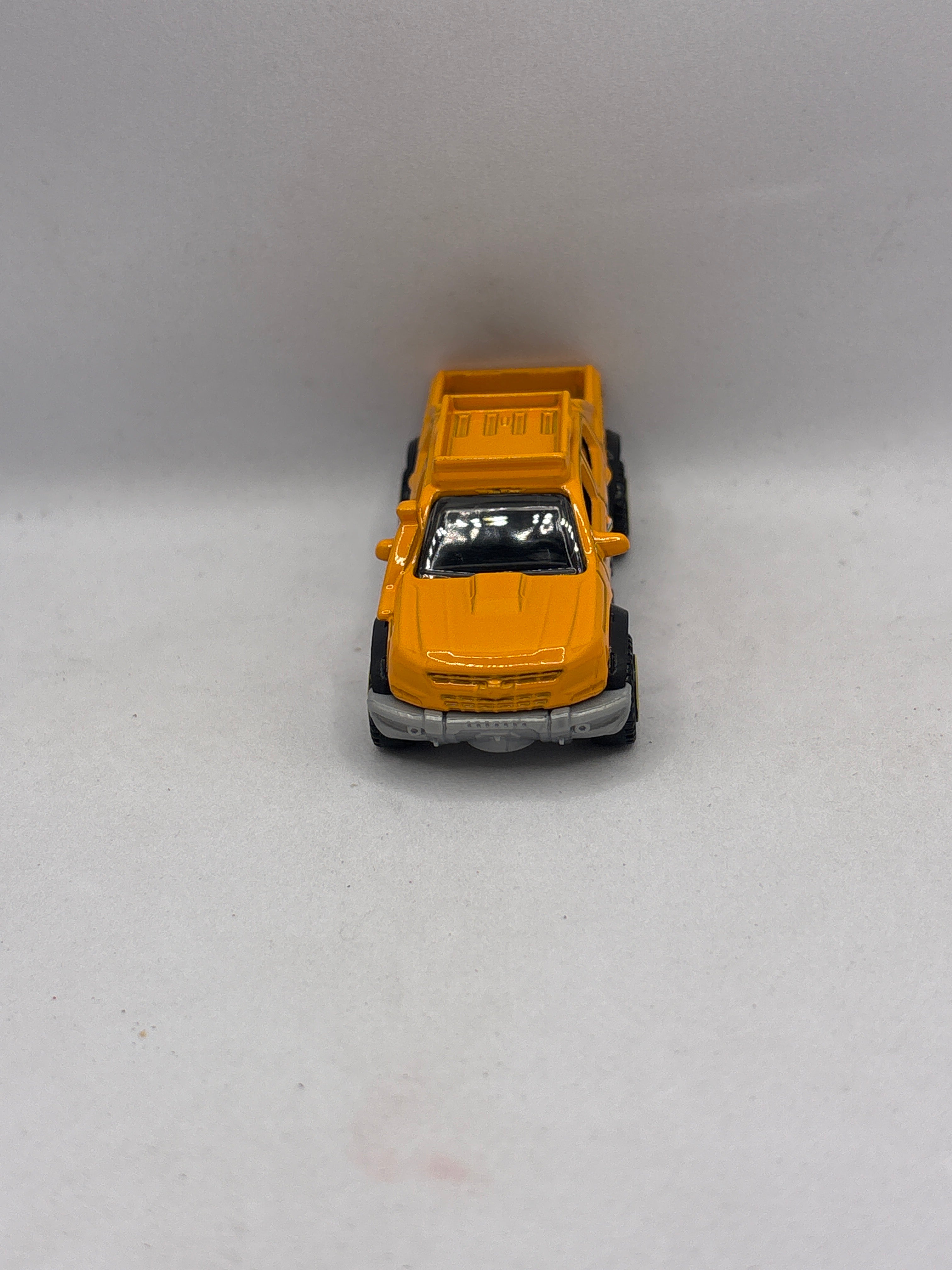 Matchbox 16 Colorado Diecast