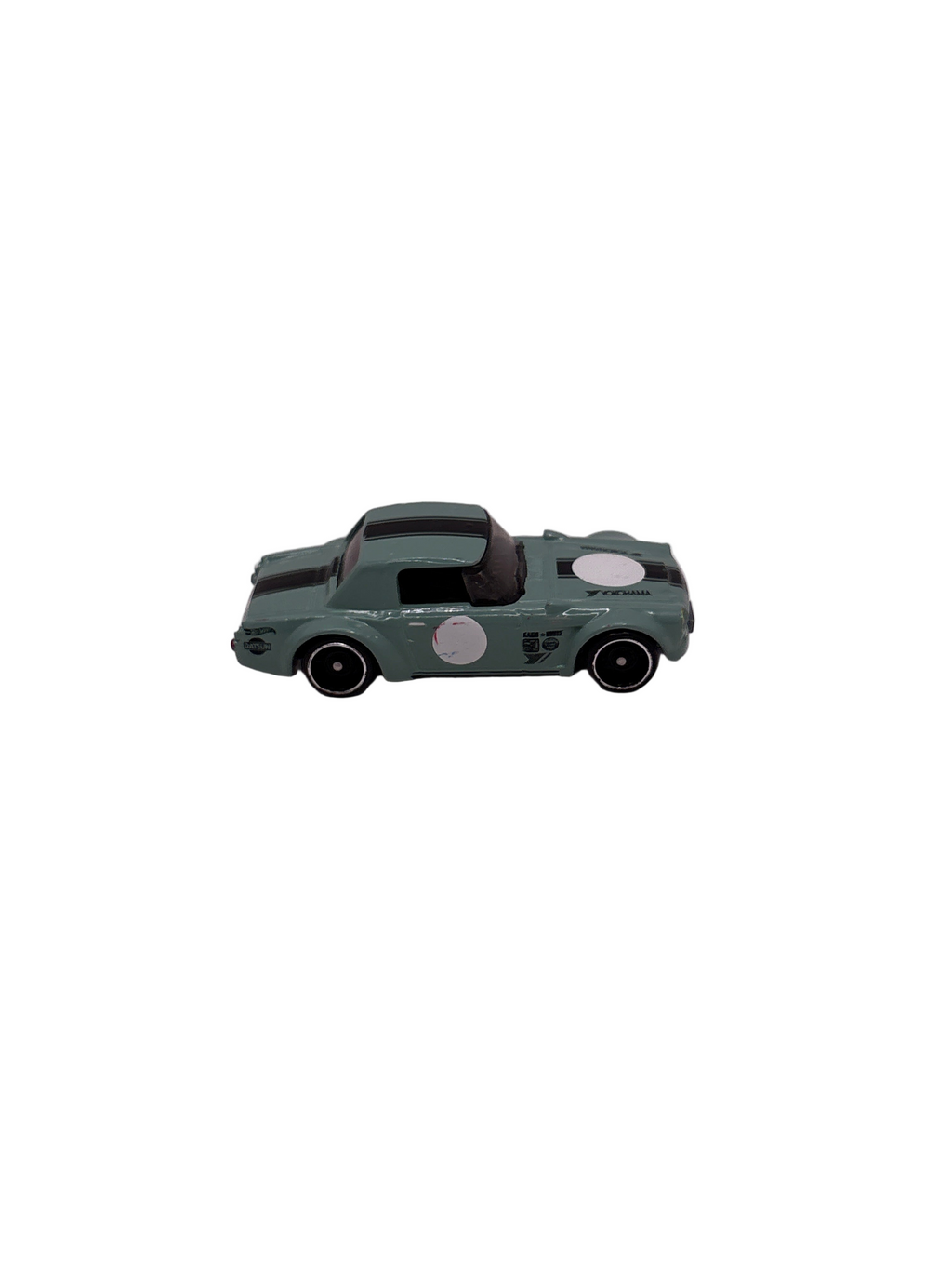 Hot Wheels Fairlady 2000 Diecast green