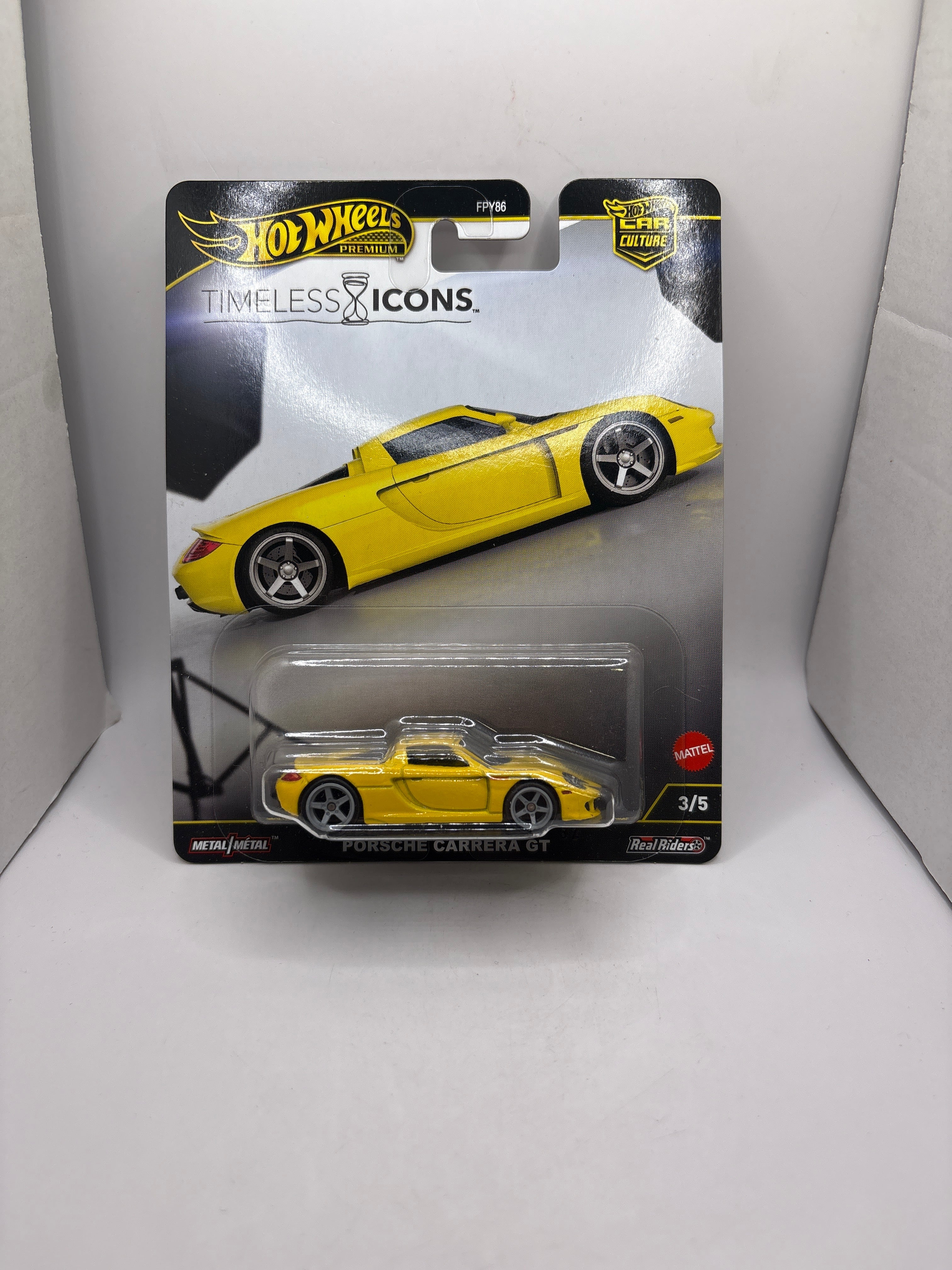 Hot Wheels Porsche Carrera GT Diecast yellow