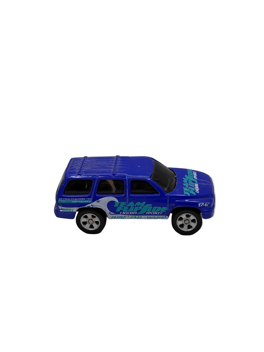 Maisto Dodge Durango Diecast blue
