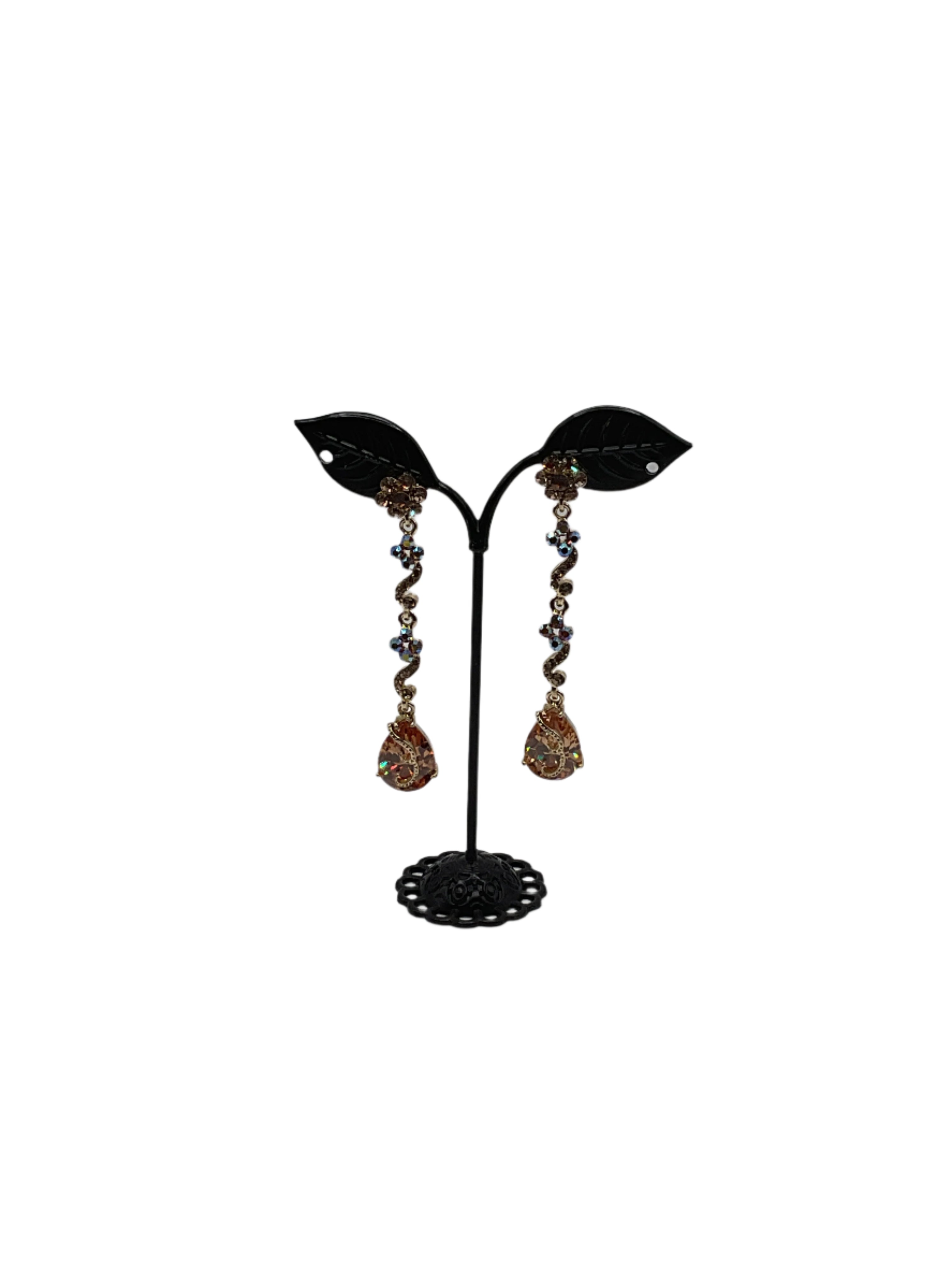Shiny earrings 1