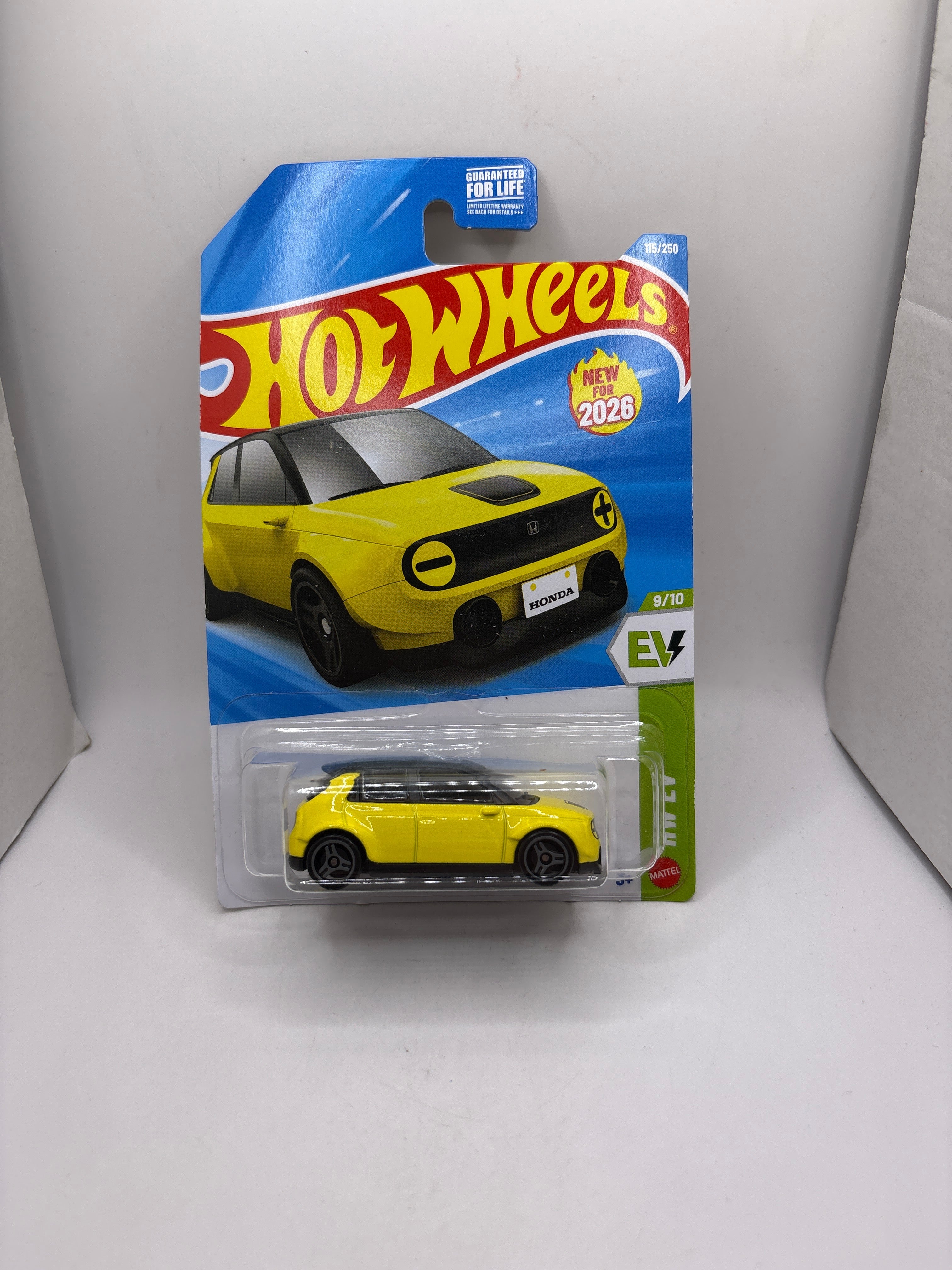 Hot Wheels Custom 2020 Honda e Diecast yellow