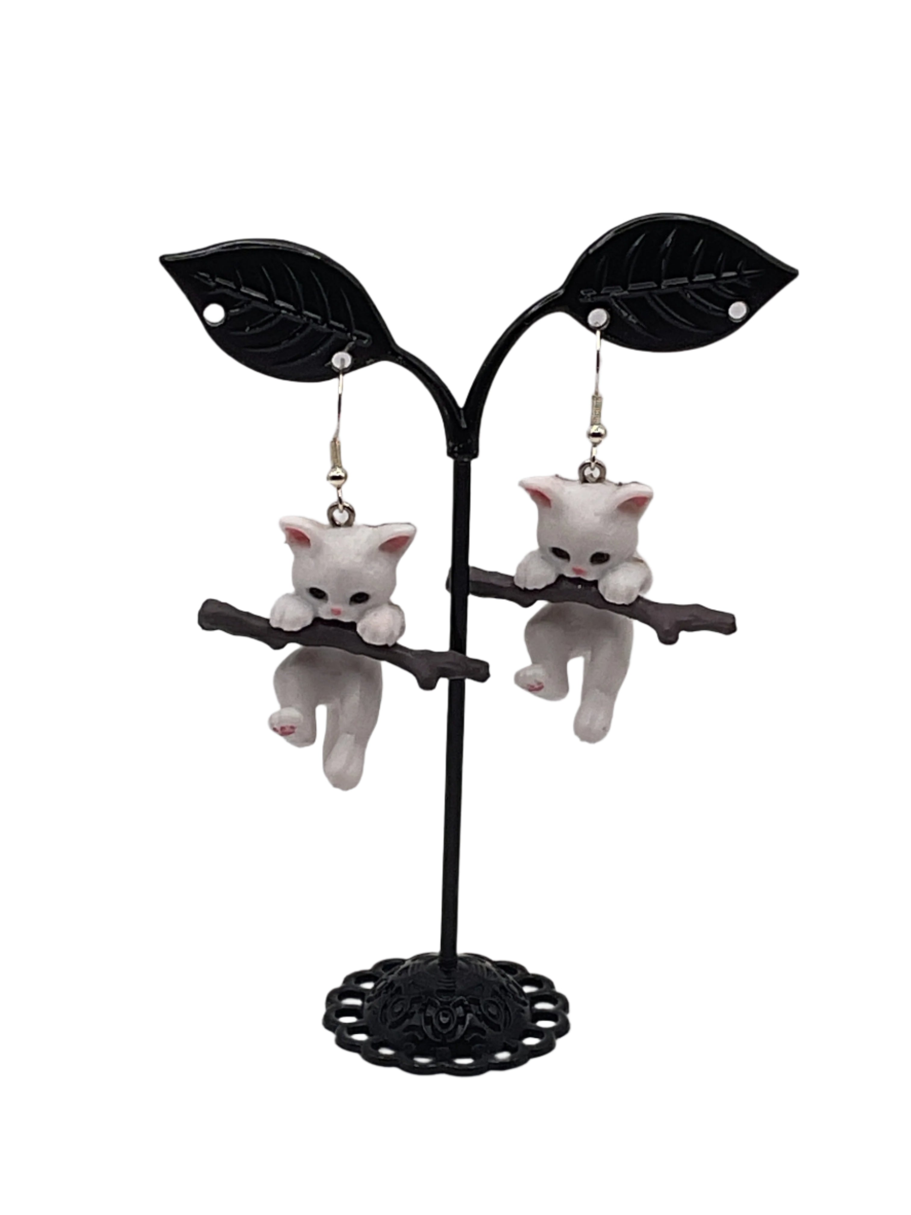Cat earrings 10