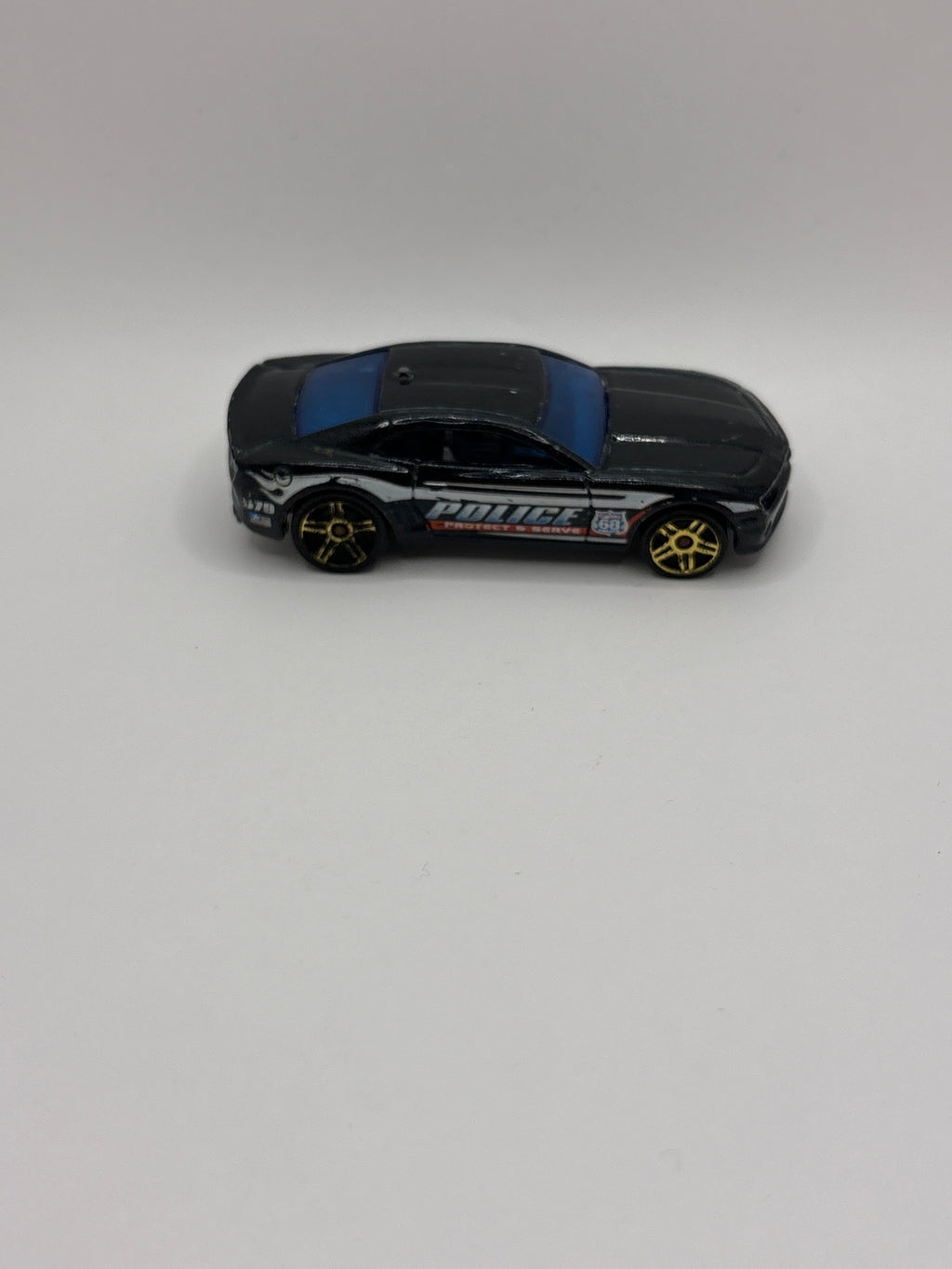 Hot Wheels 10 Camaro SS Diecast