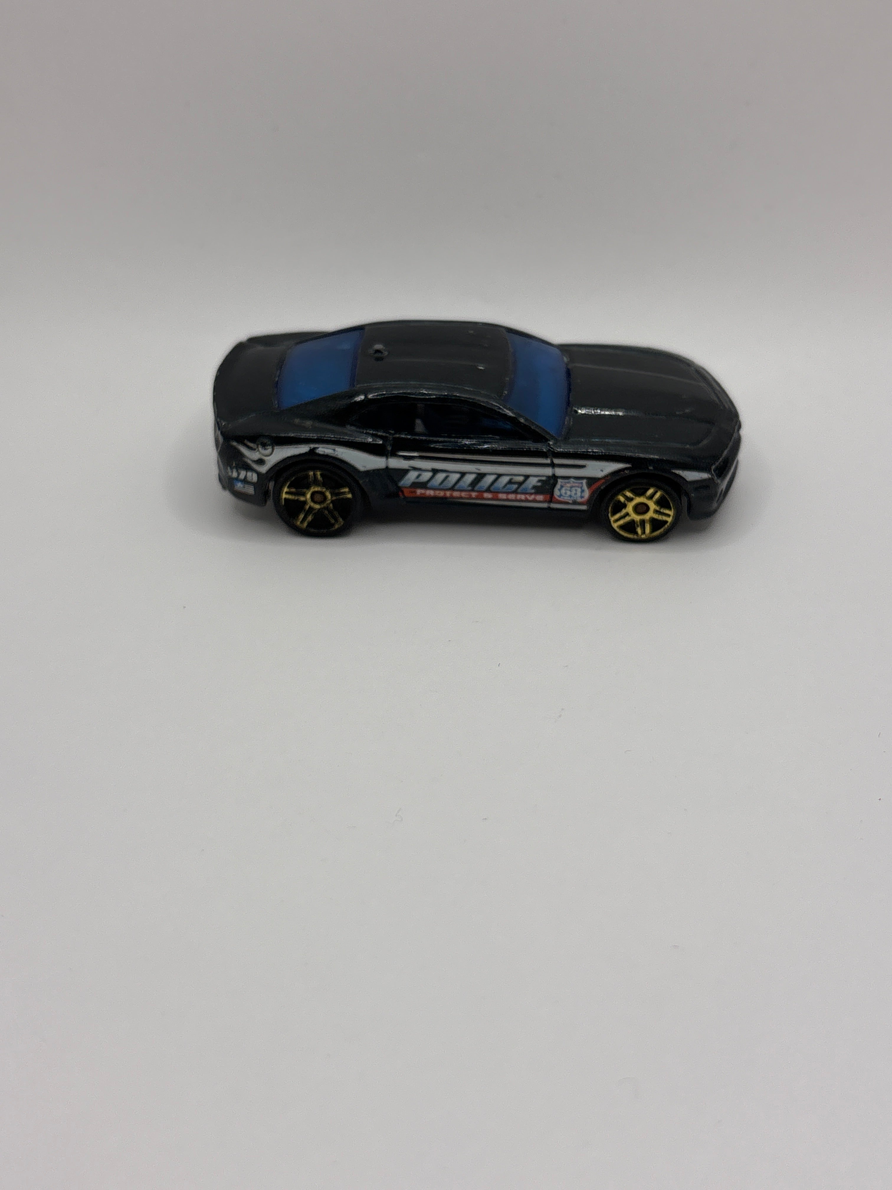 Hot Wheels 10 Camaro SS Diecast