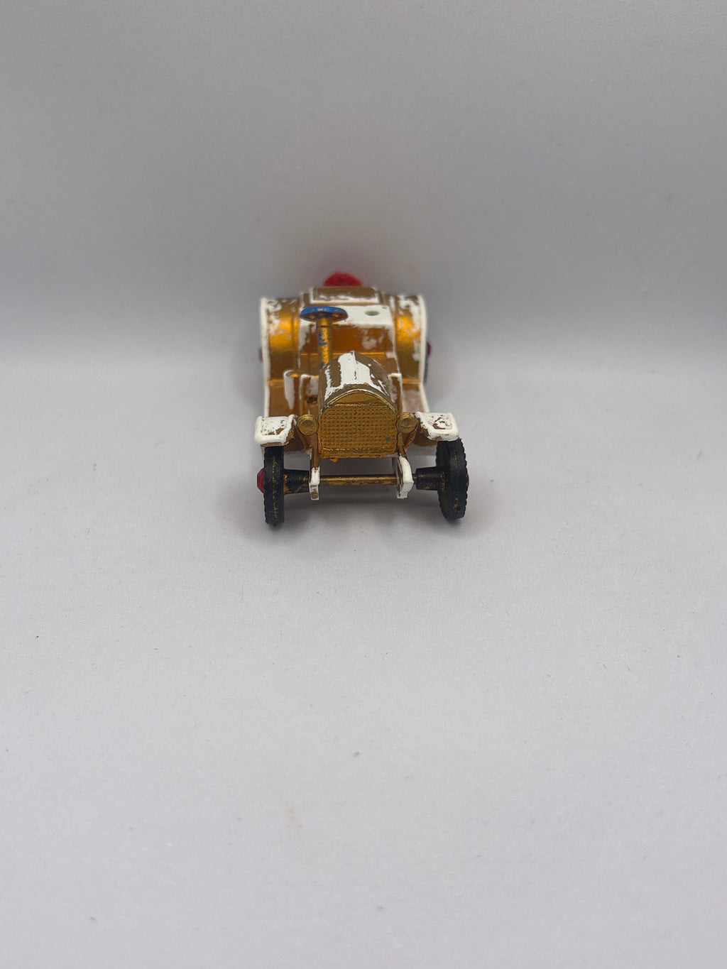 Unknown Car Ornament Diecast