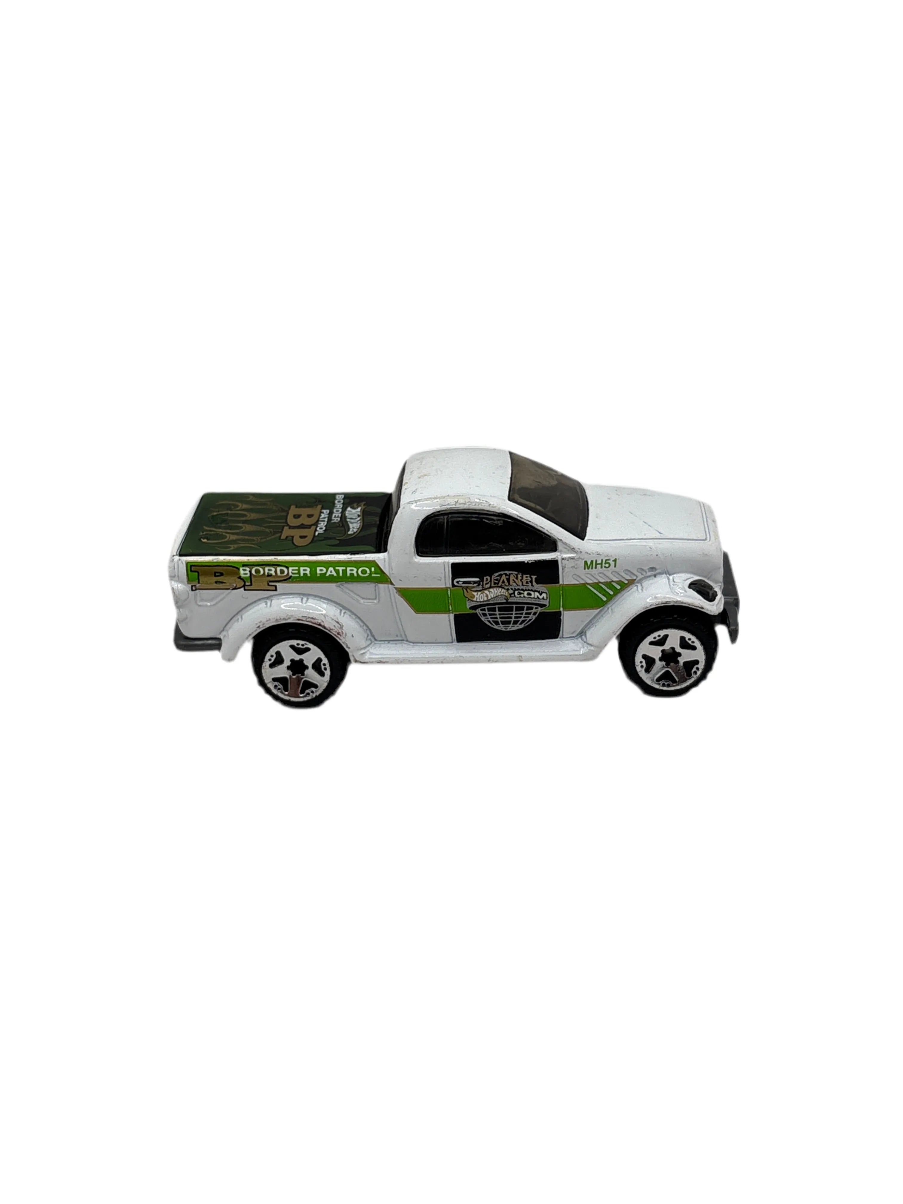 Hot Wheels Dodge Power Wagon Diecast white