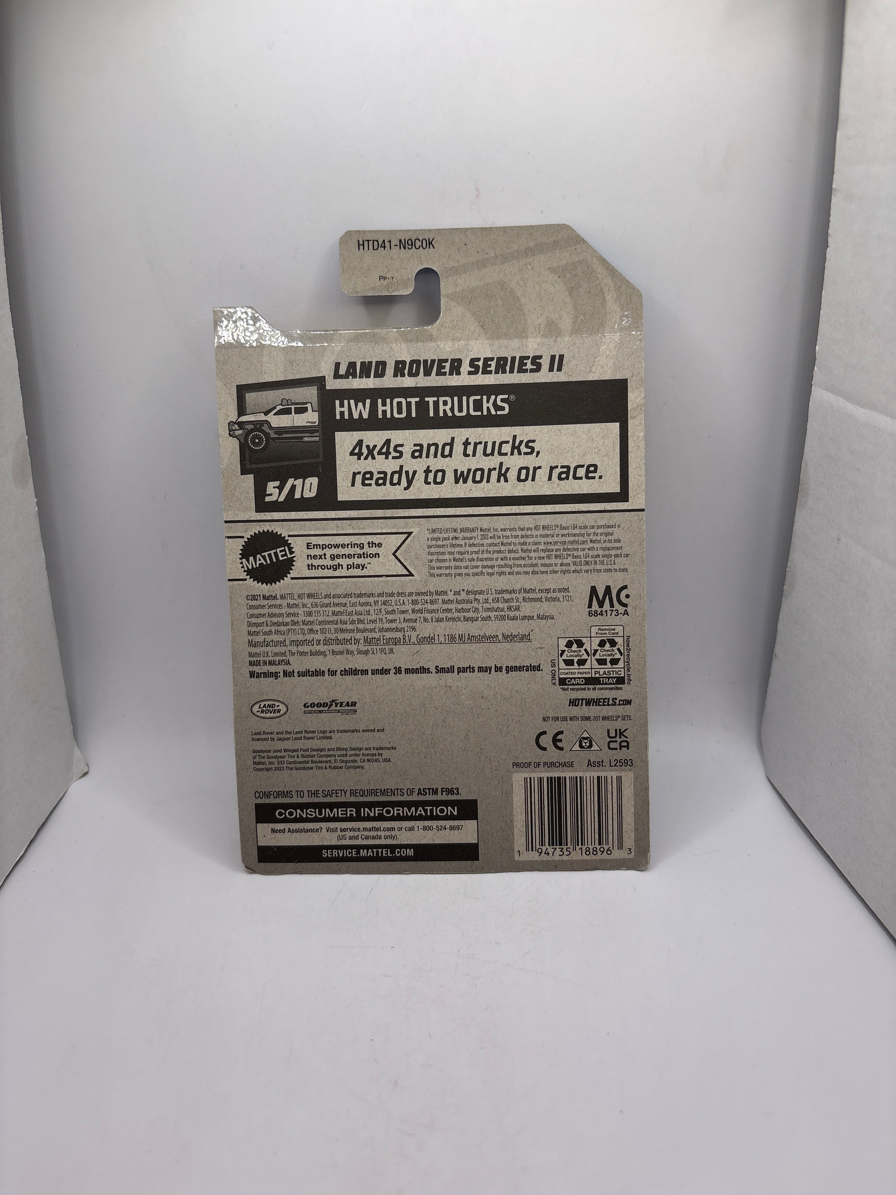 Hot Wheels Land Rover Series II Diecast