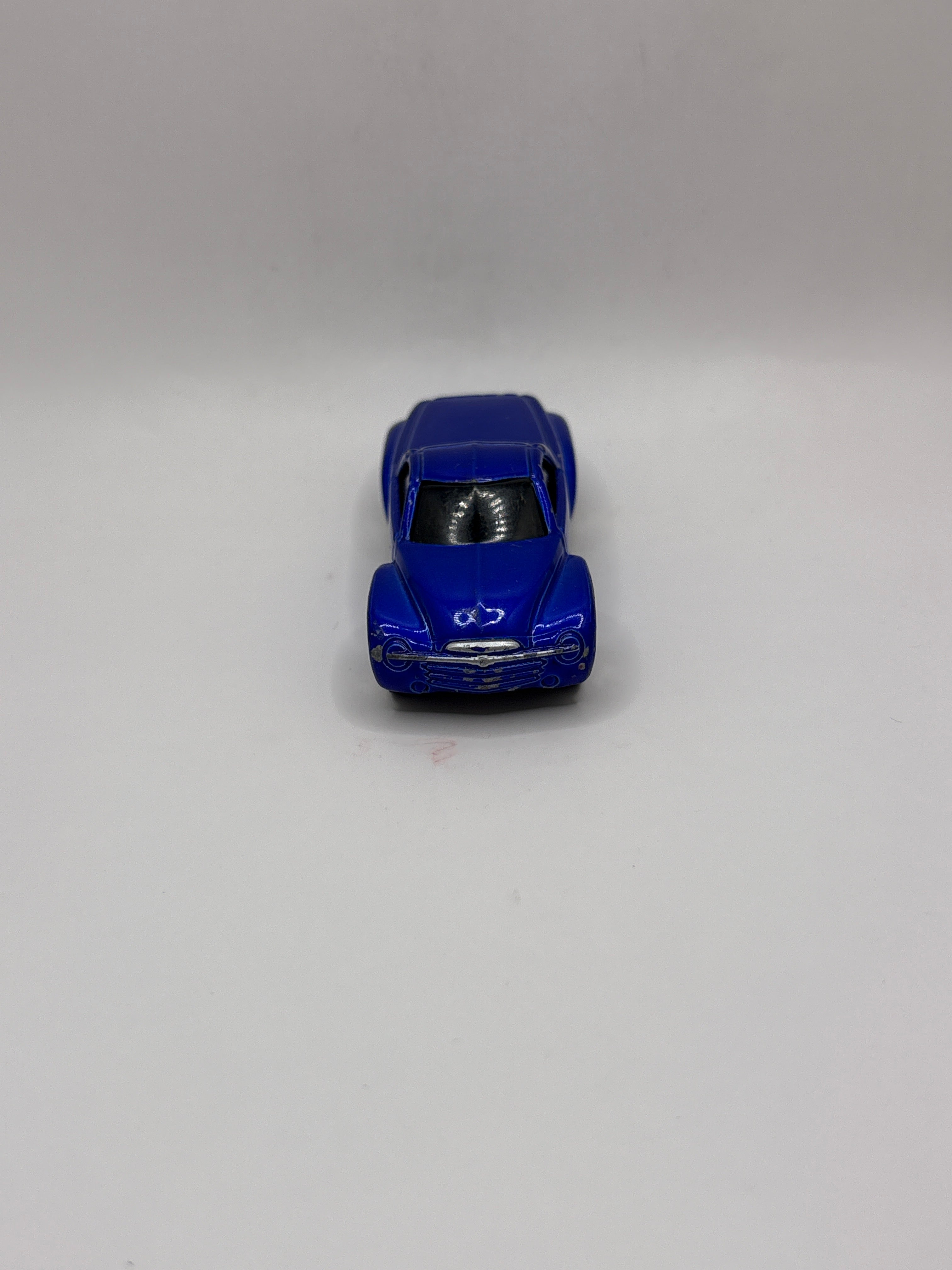 Maisto 2000 Chevrolet SSR Concept Diecast